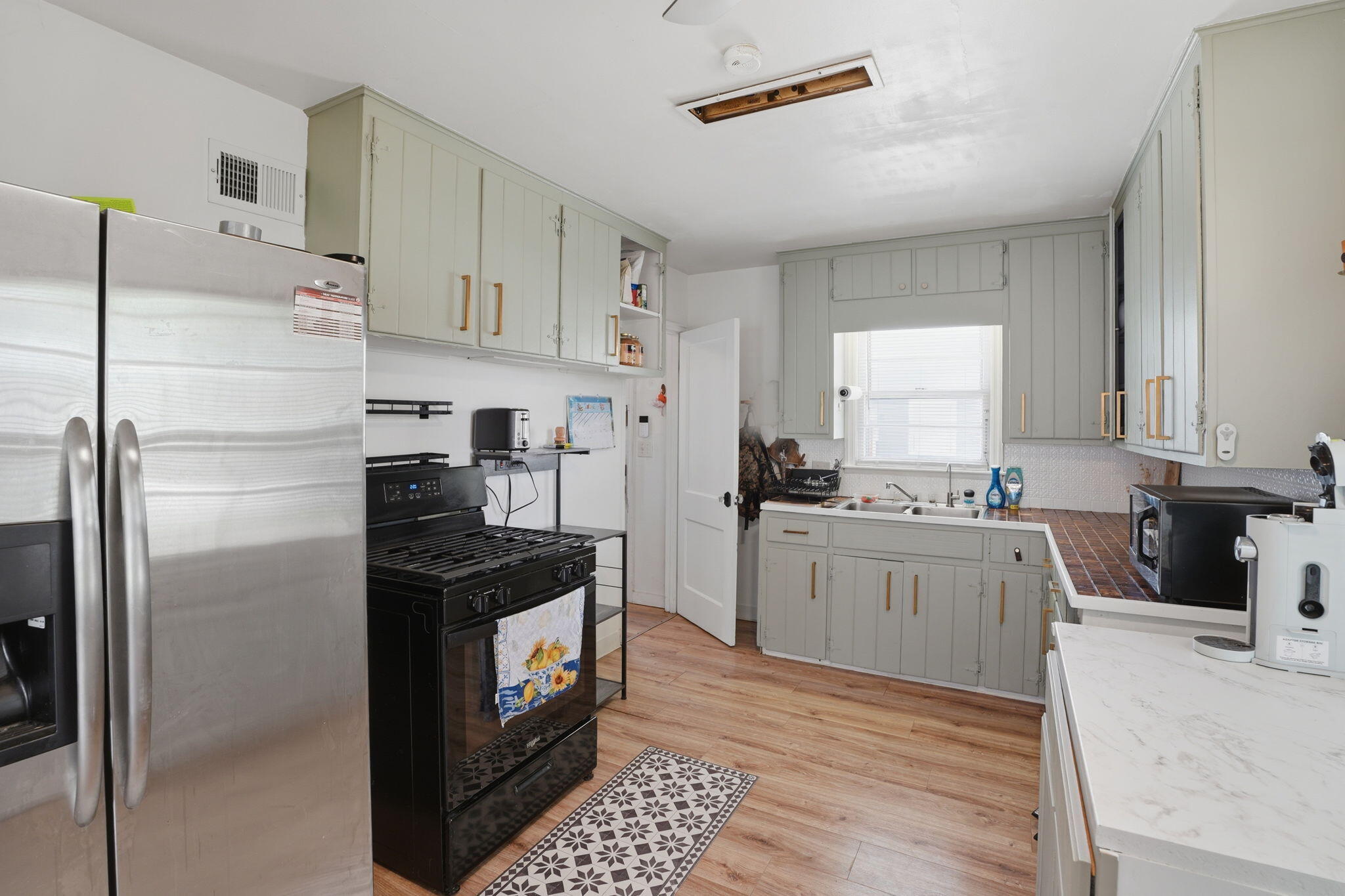 1237 Fuller Avenue NE Grand Rapids MI 49505