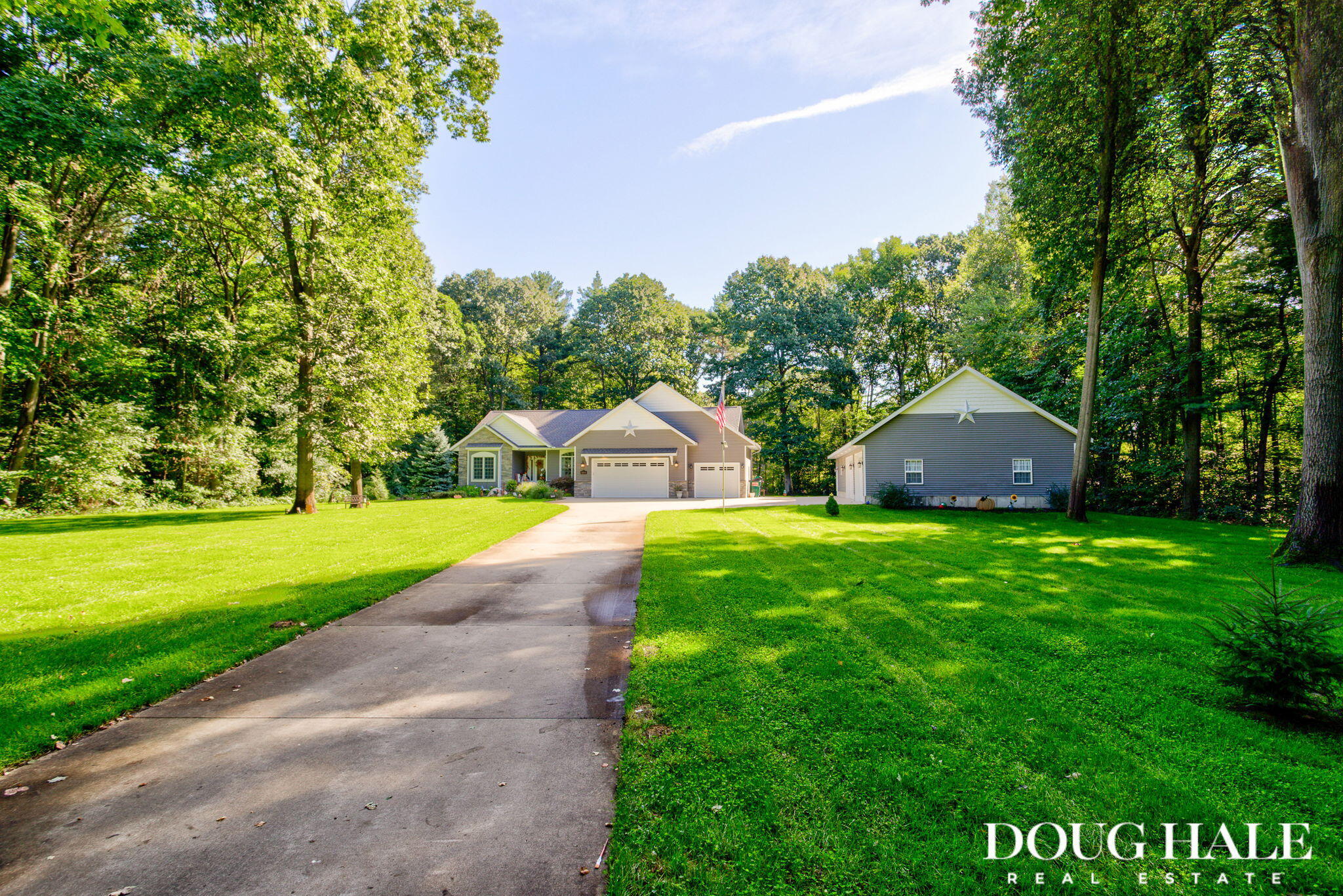 12860 Woodhaven Drive Grand Haven MI 49417
