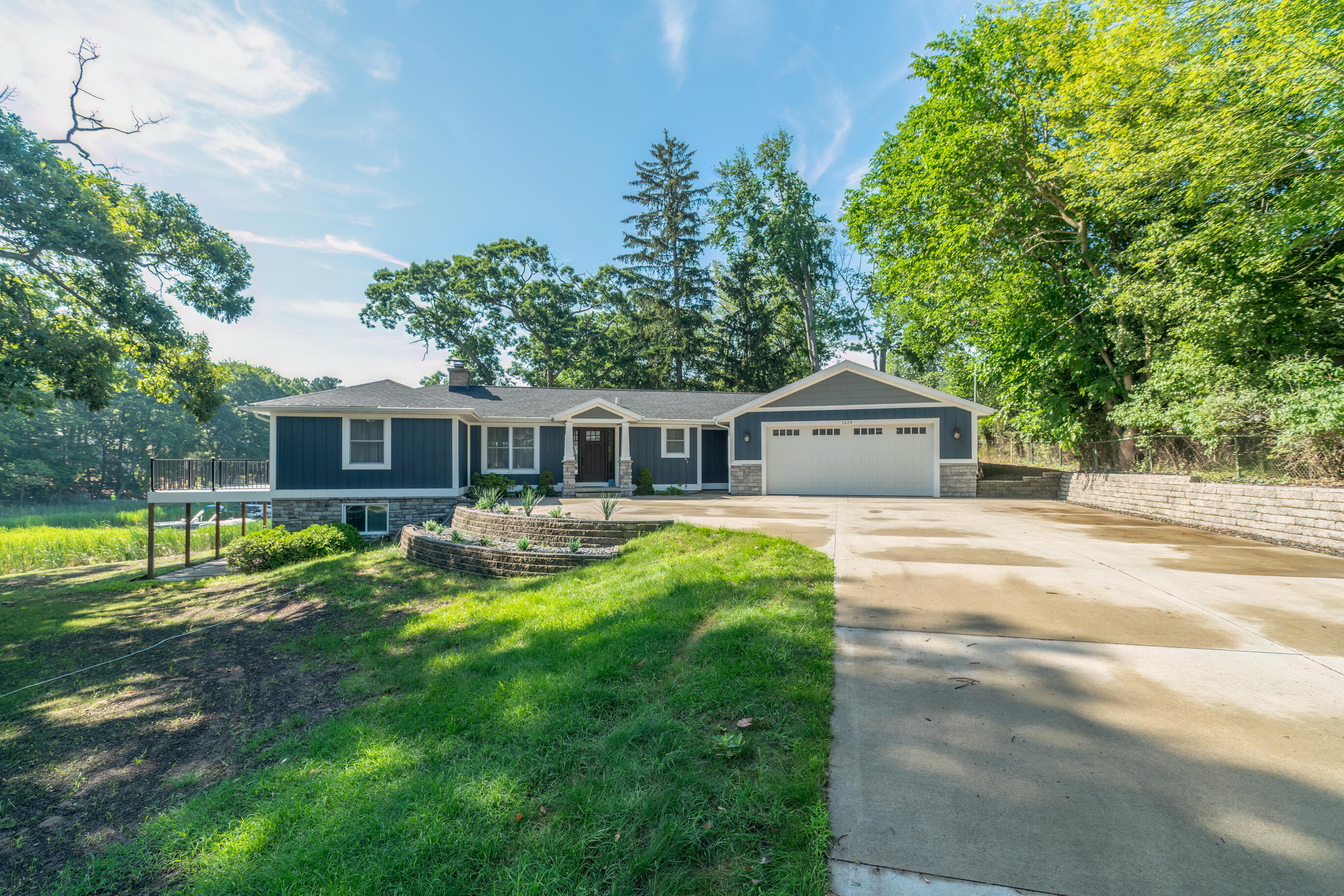 1629 Forest Park Road Norton Shores MI 49441