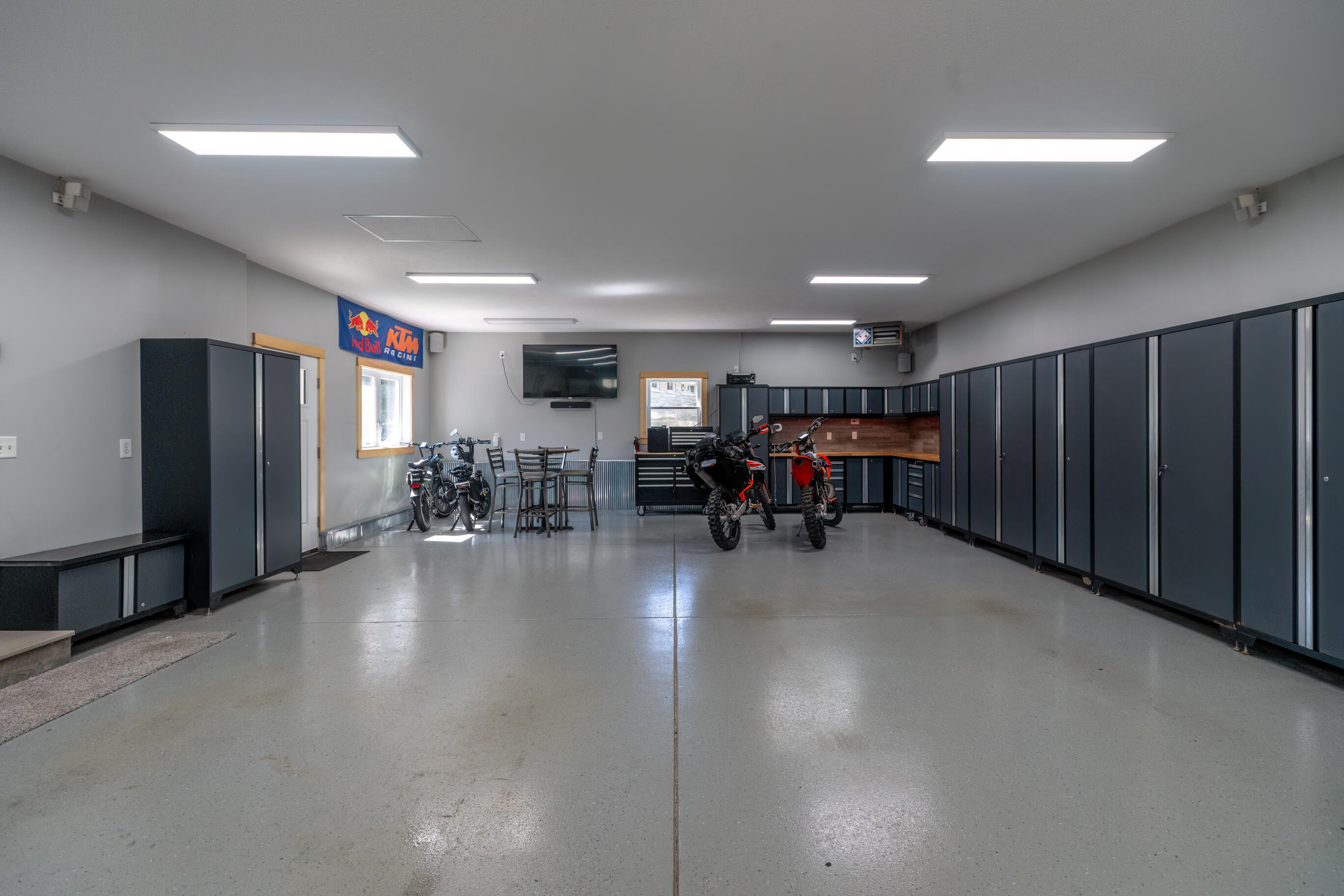 1629 Forest Park Road Norton Shores MI 49441