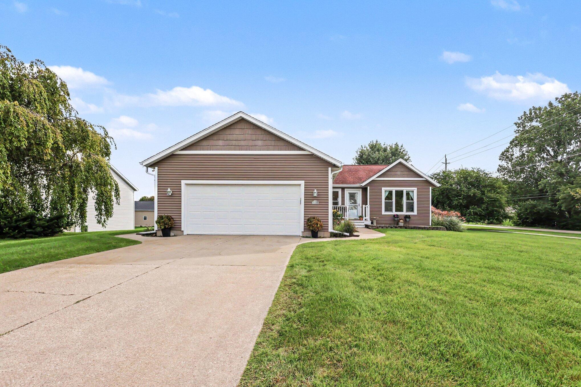 1618 Claystone Court Zeeland MI 49464