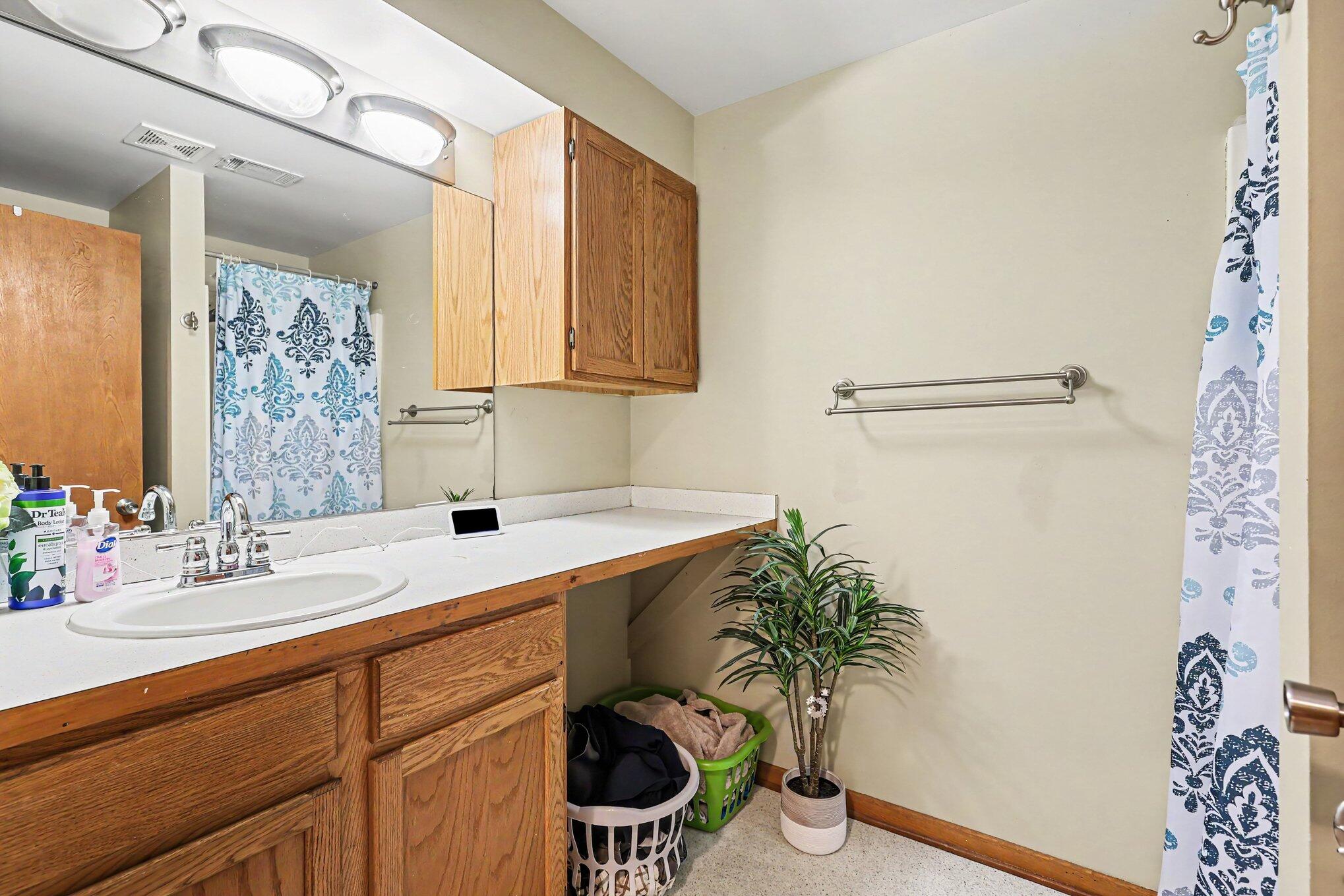1618 Claystone Court Zeeland MI 49464