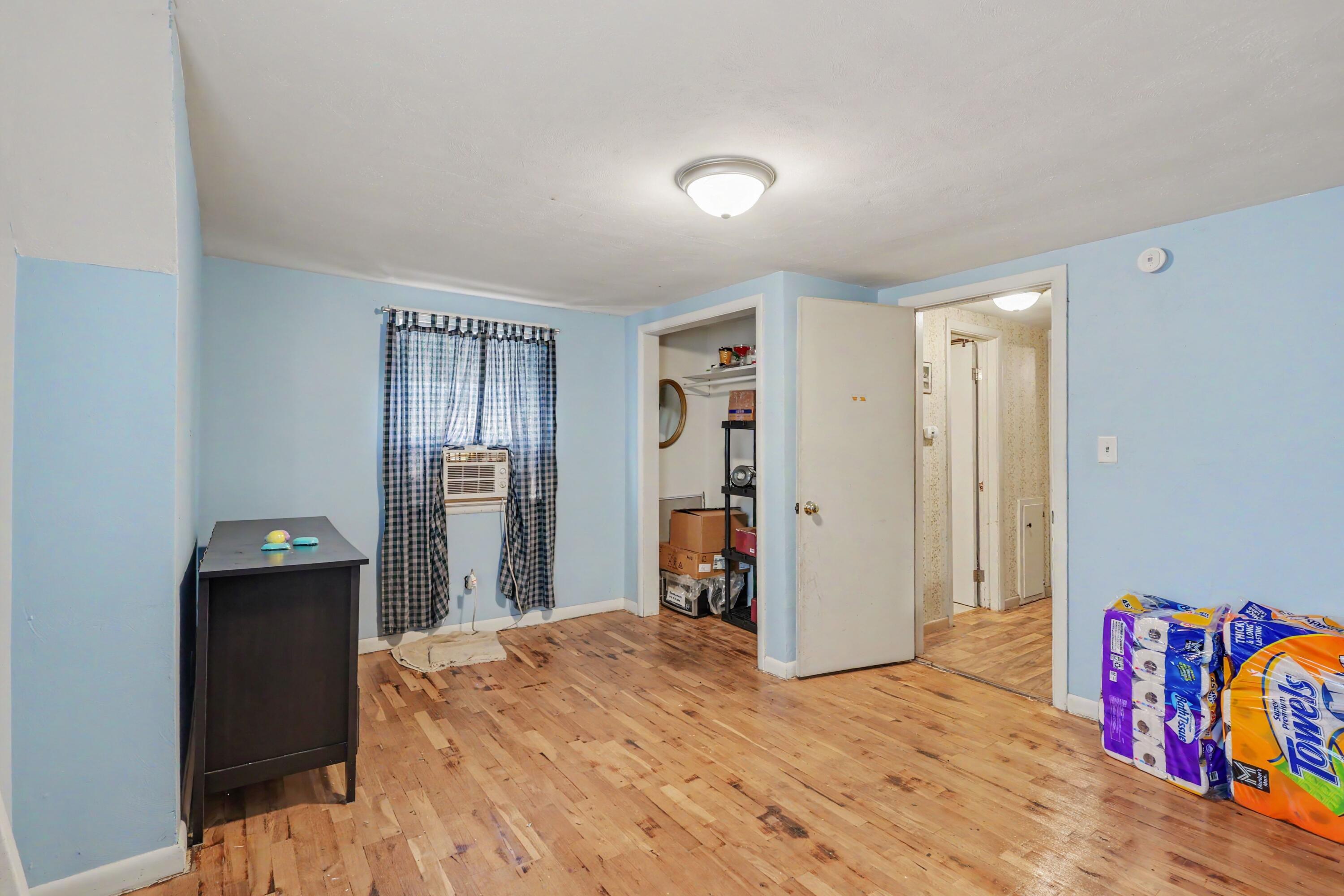 244 S Waverly Road Holland MI 49423