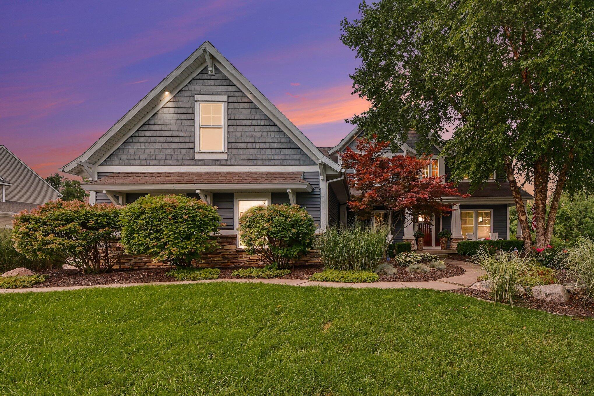 1254 Stoneshire Drive SE Grand Rapids MI 49546