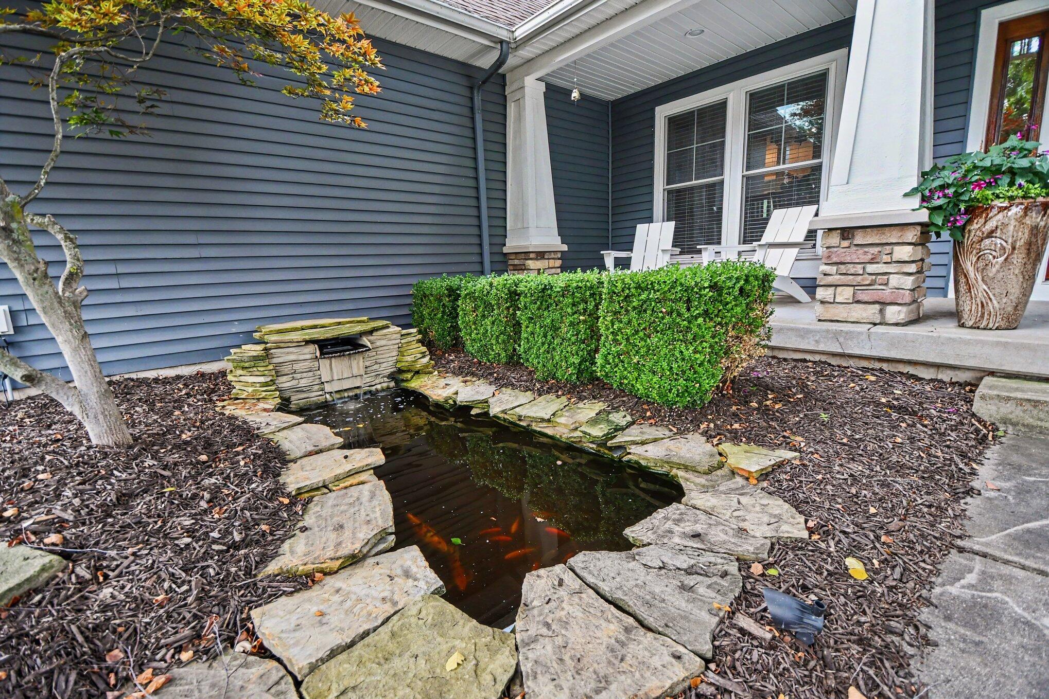 1254 Stoneshire Drive SE Grand Rapids MI 49546