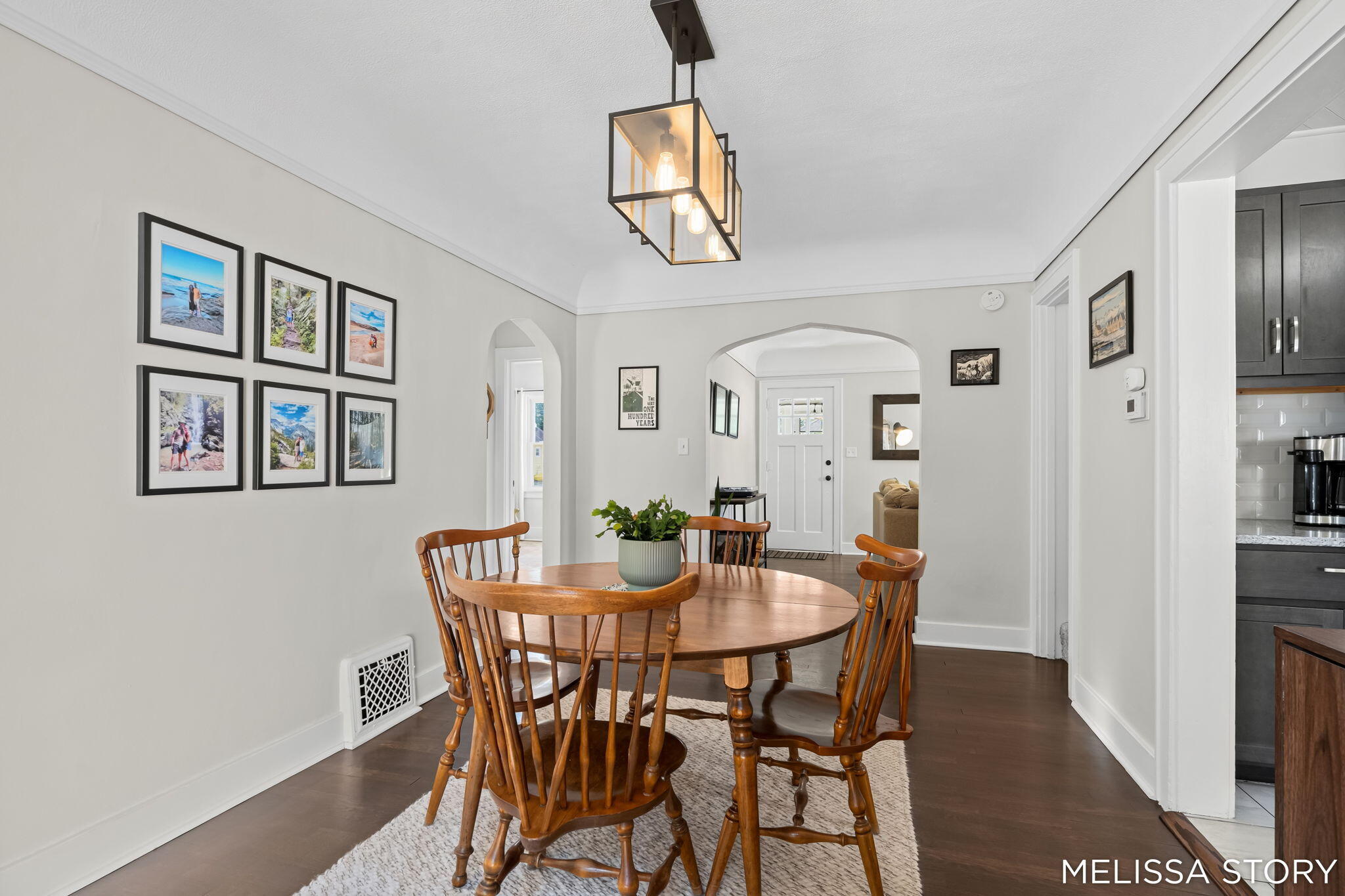 1011 Beechwood Street NE Grand Rapids MI 49505