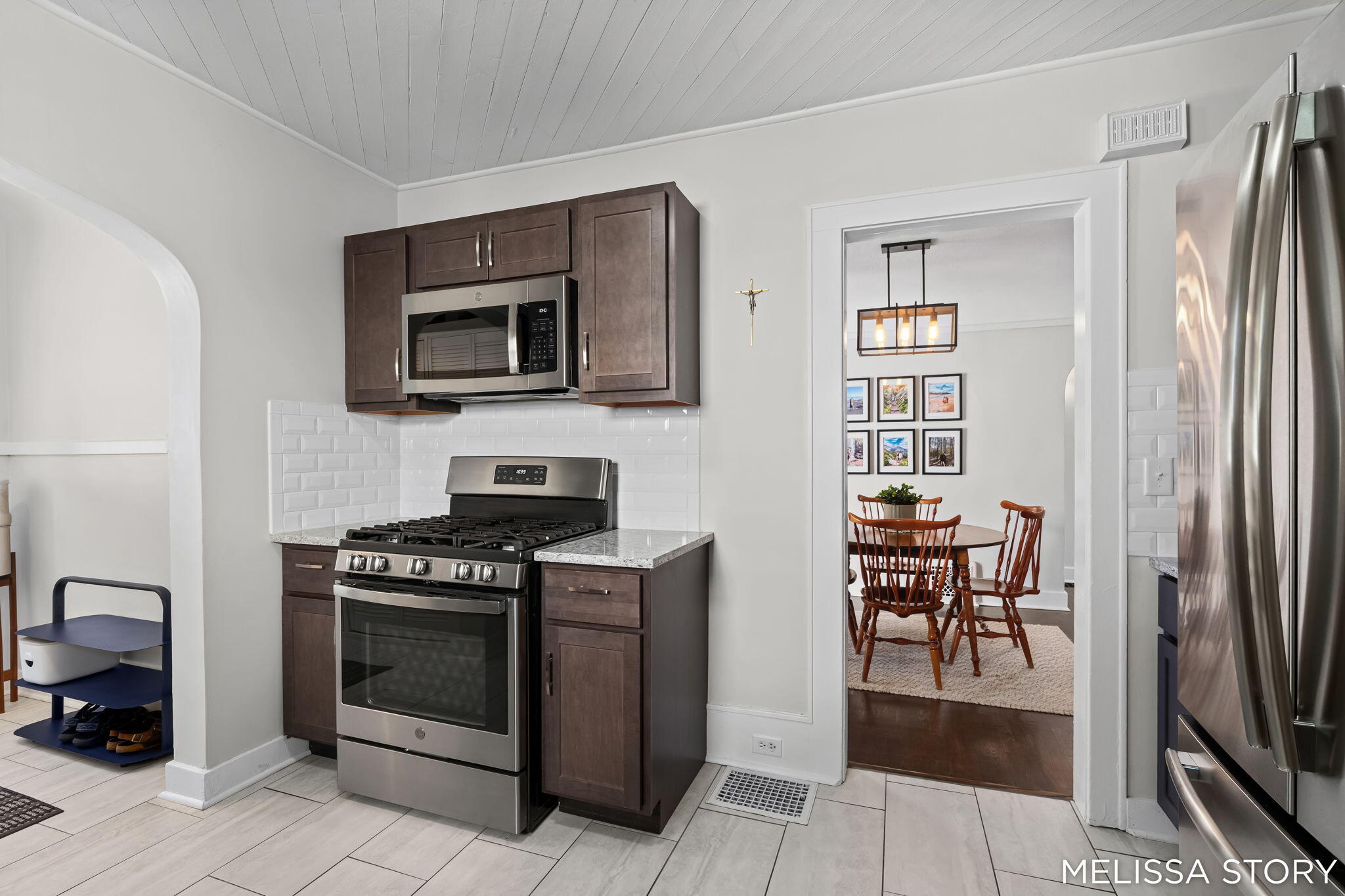 1011 Beechwood Street NE Grand Rapids MI 49505