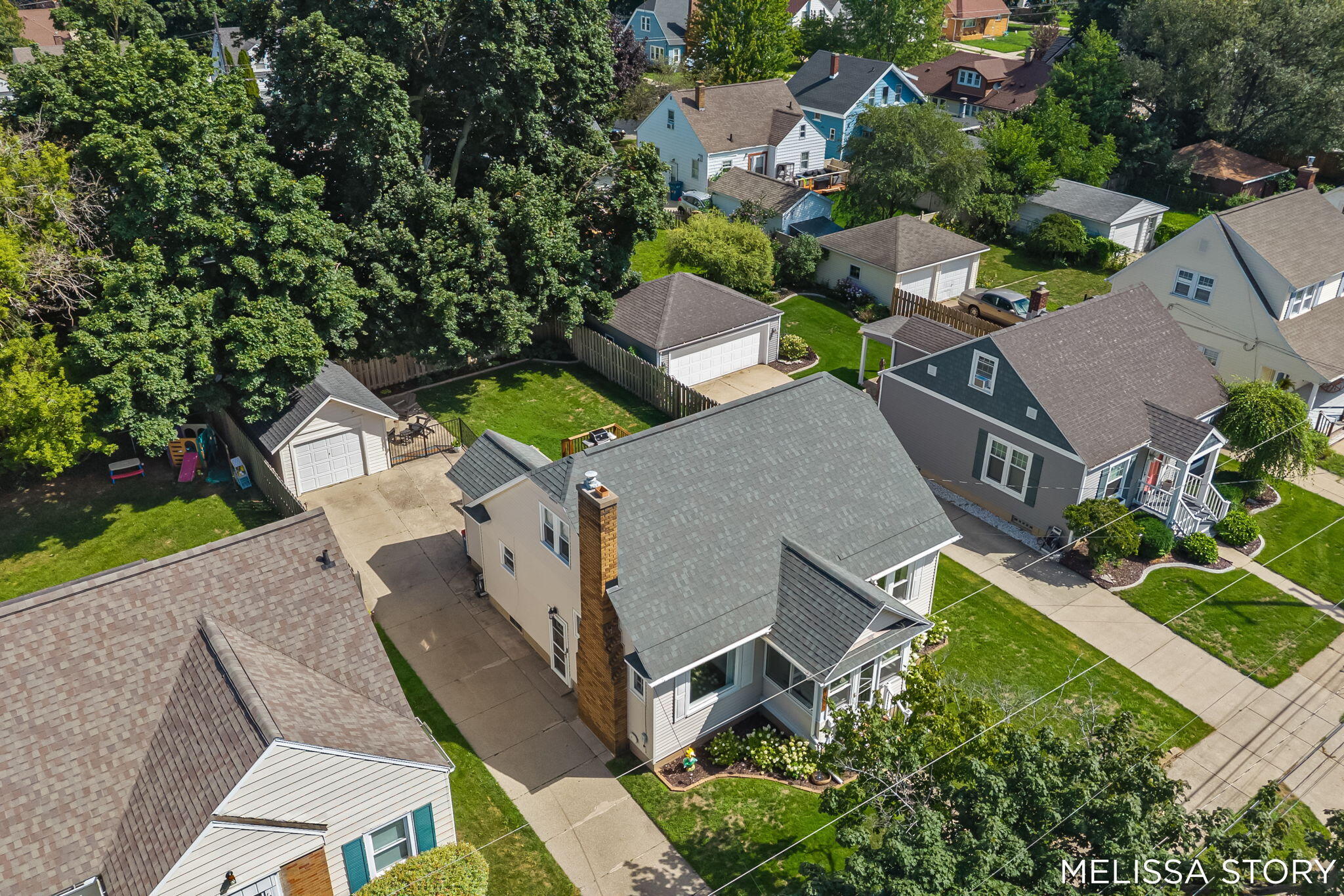 1011 Beechwood Street NE Grand Rapids MI 49505