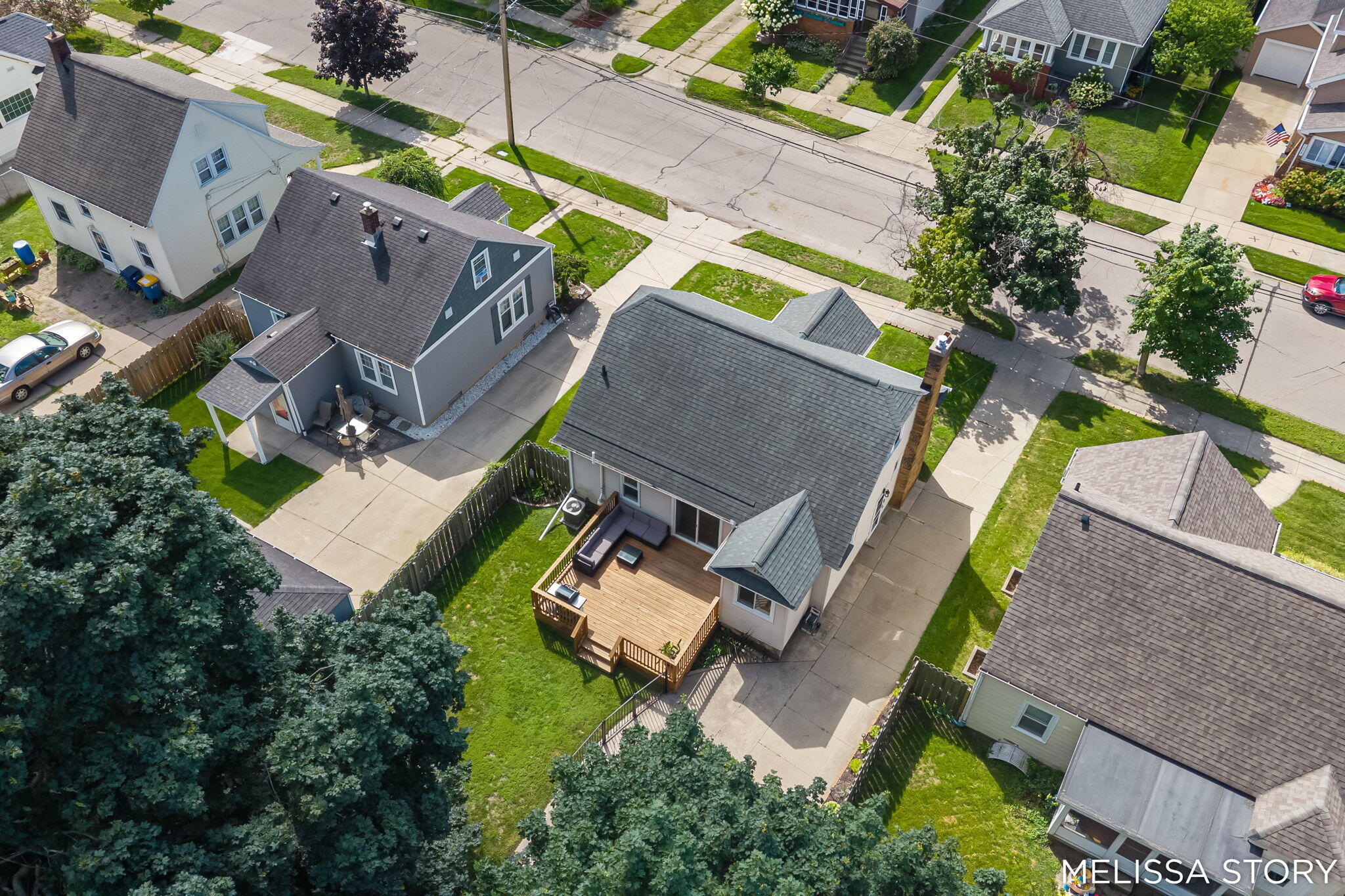 1011 Beechwood Street NE Grand Rapids MI 49505