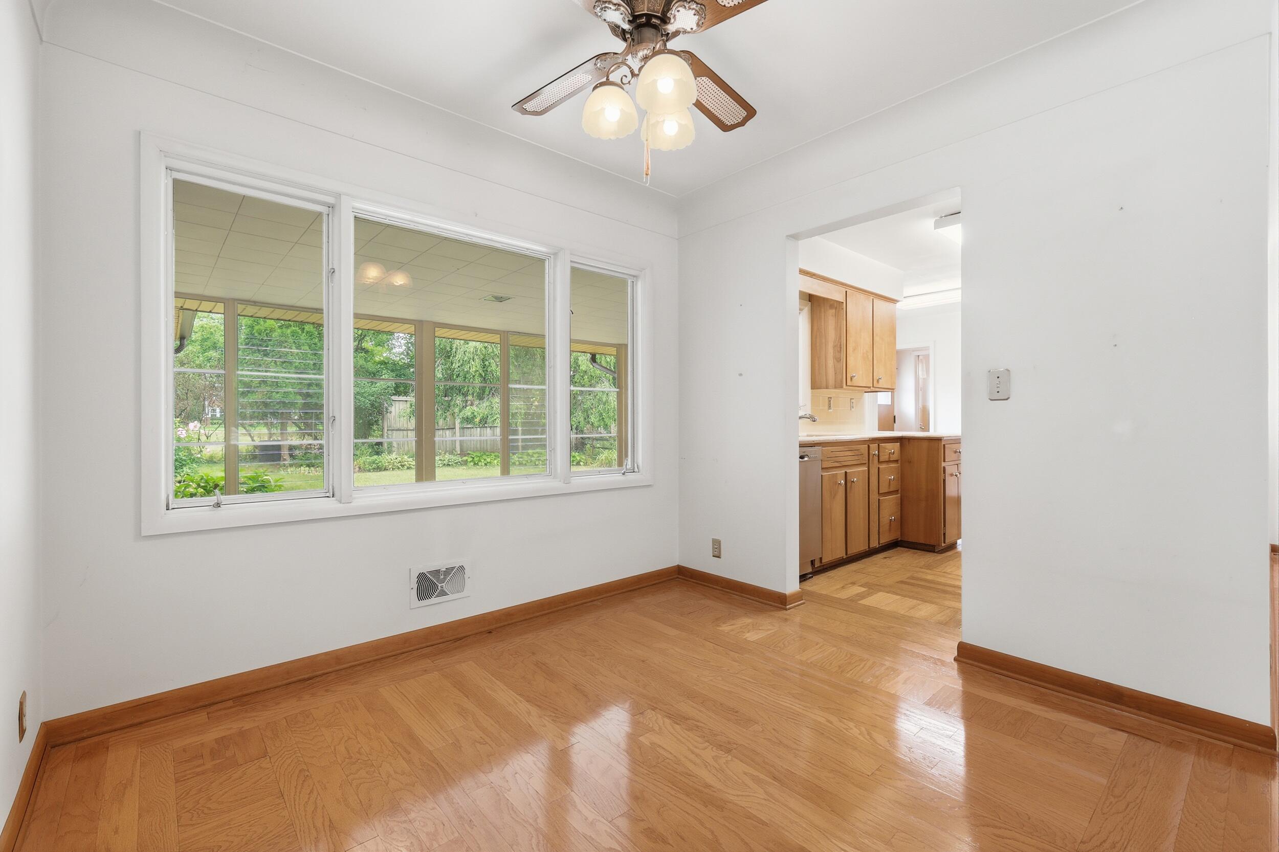 1110 Dwillard Drive Kalamazoo MI 49048