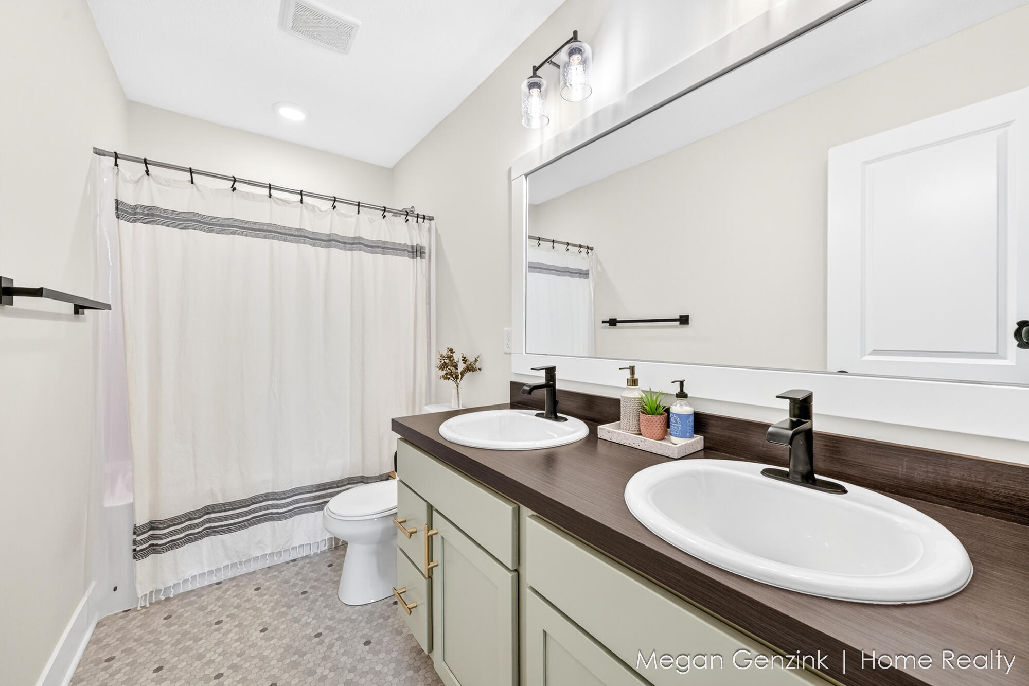 3131 Timberpine Avenue Holland MI 49424