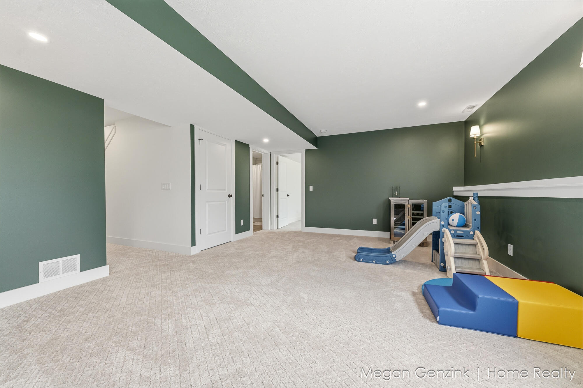 3131 Timberpine Avenue Holland MI 49424