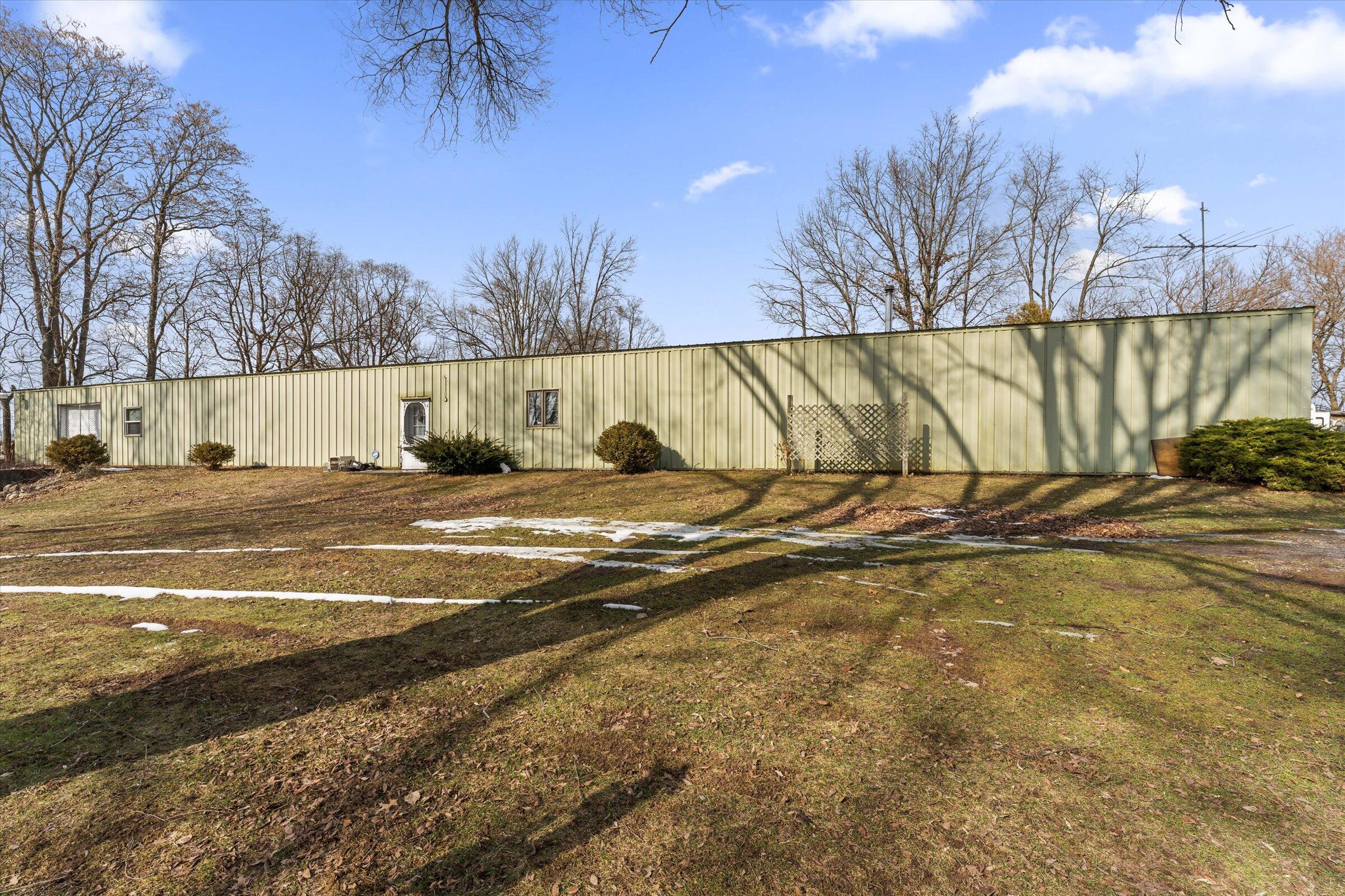 19466 U.s. 12 Edwardsburg MI 49112
