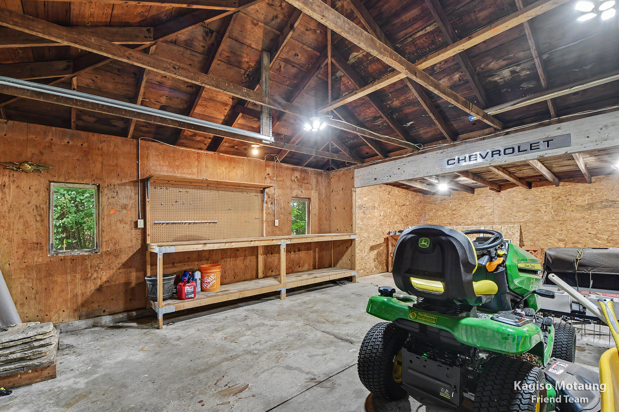 4621 Whitneyville Avenue SE Ada MI 49301