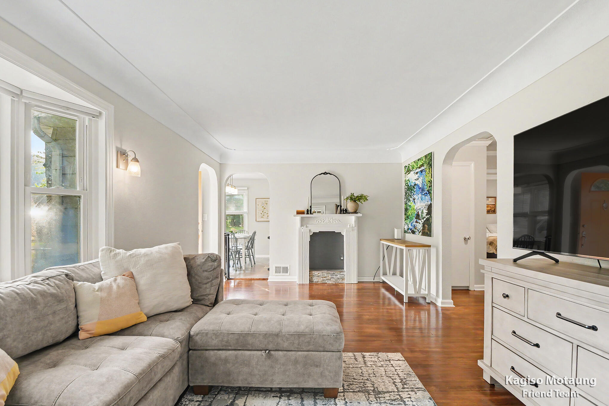 4621 Whitneyville Avenue SE Ada MI 49301