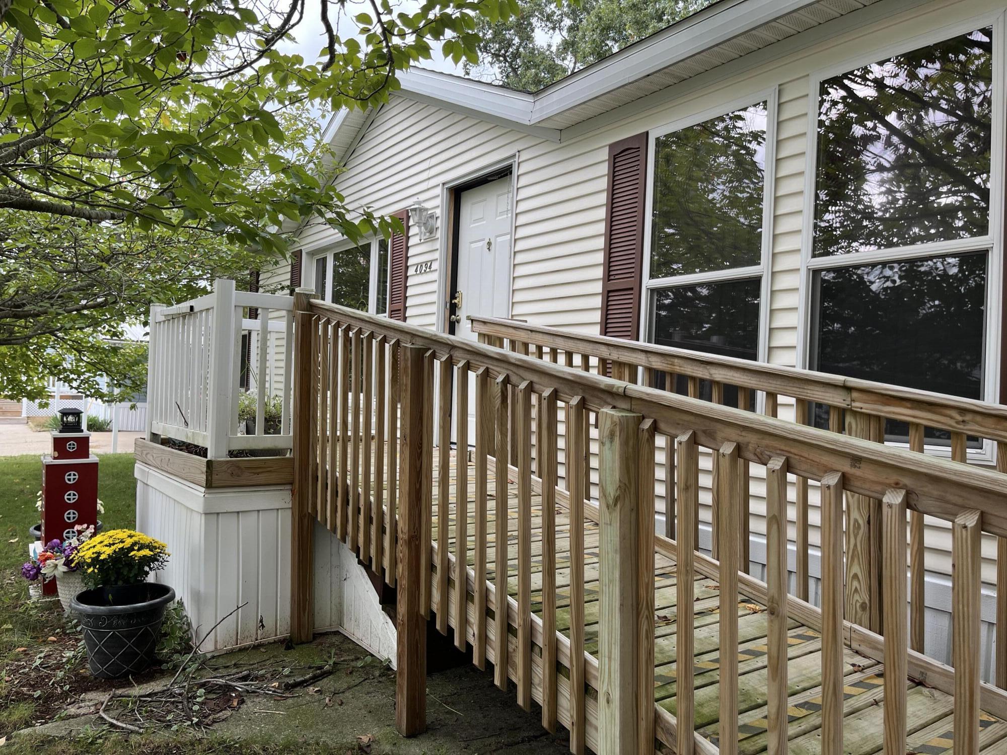 4094 Latas Lane N Muskegon MI 49442