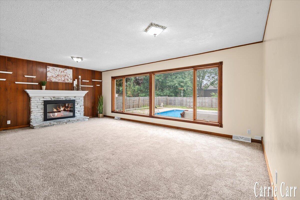 2751 Northville Drive NE Grand Rapids MI 49525
