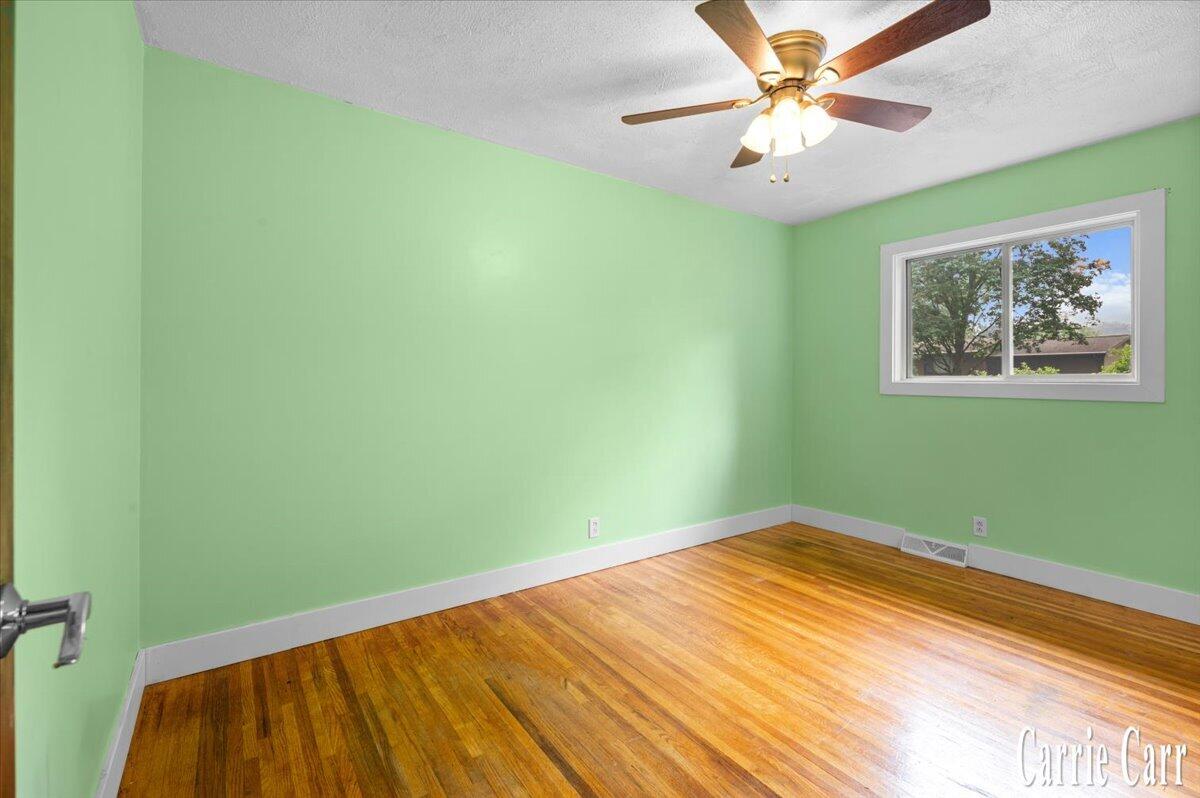 2751 Northville Drive NE Grand Rapids MI 49525