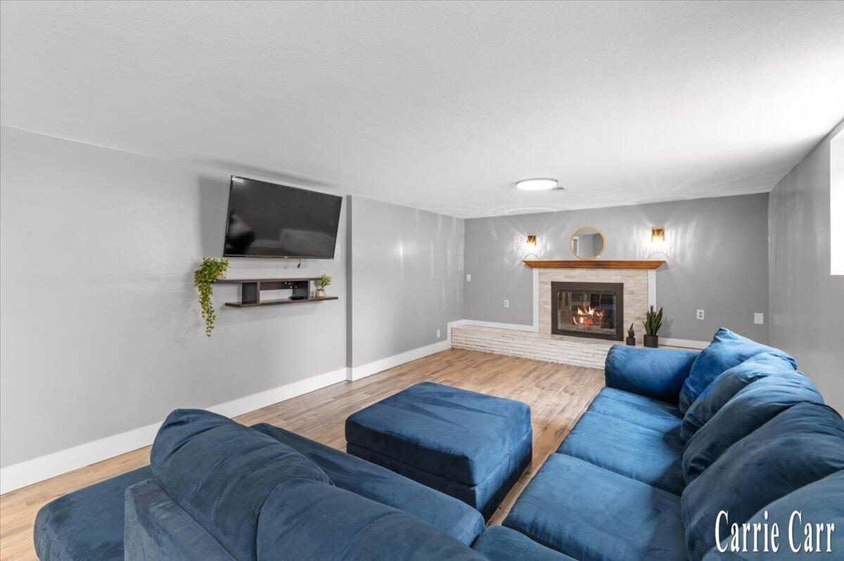 2751 Northville Drive NE Grand Rapids MI 49525