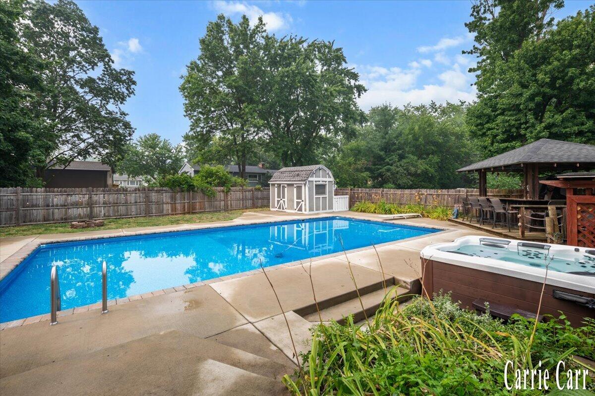 2751 Northville Drive NE Grand Rapids MI 49525