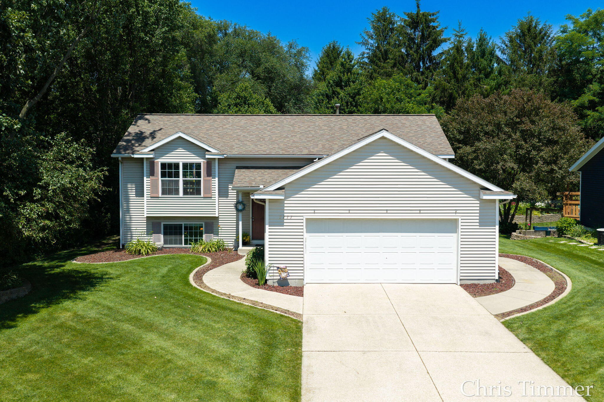 9777 Jane Drive Zeeland MI 49464
