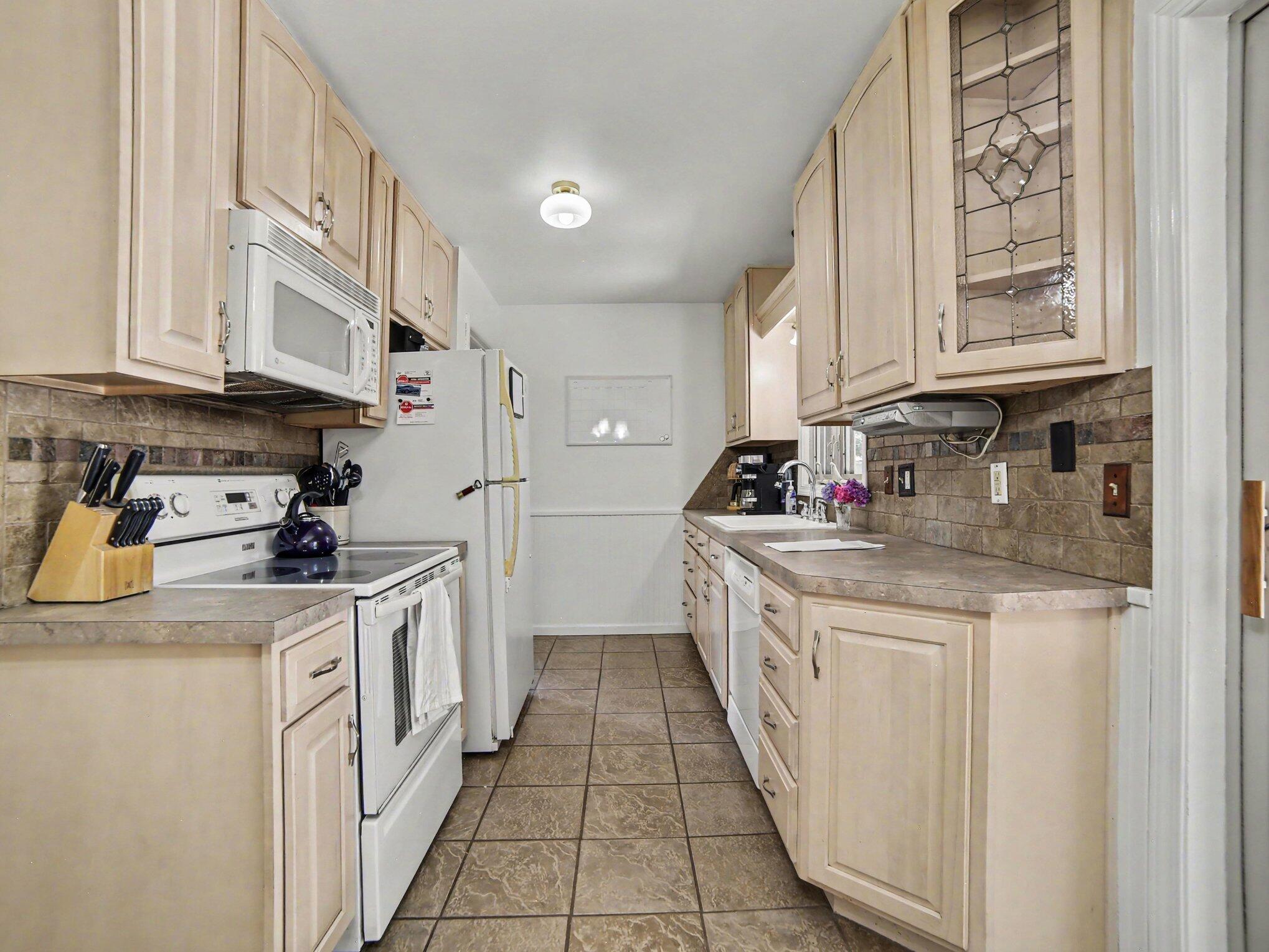2434 Marcoux Avenue Muskegon MI 49442