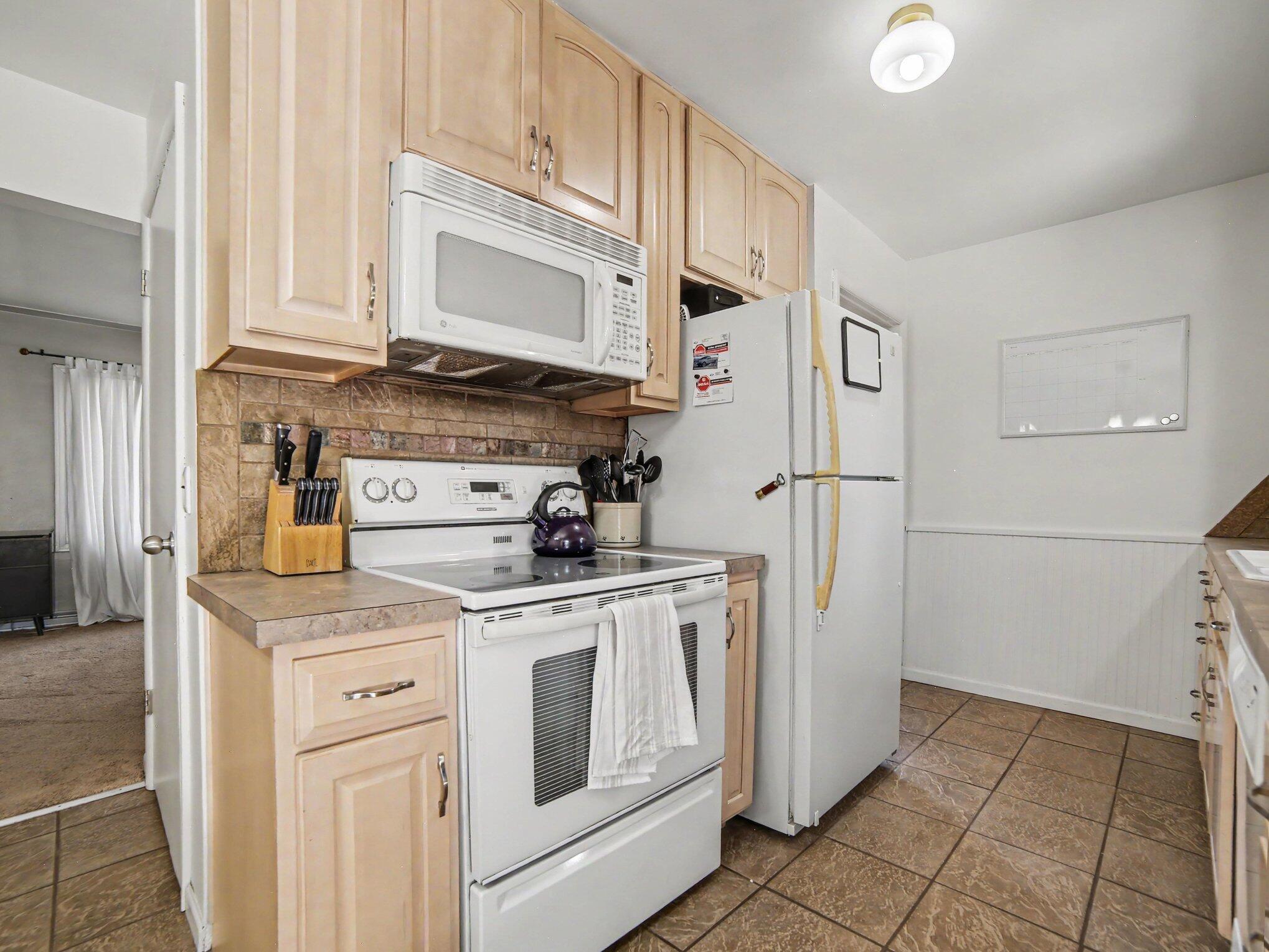 2434 Marcoux Avenue Muskegon MI 49442