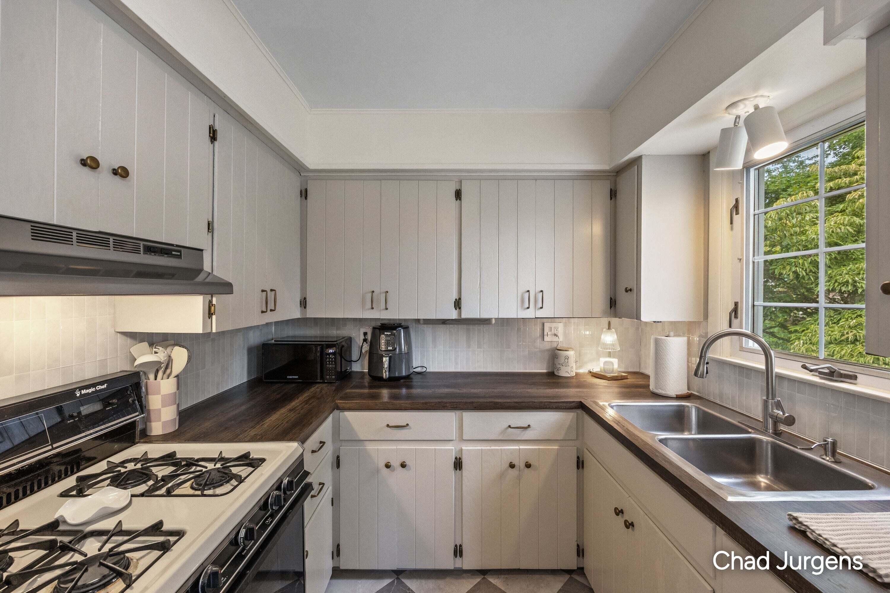 1333 Kelsey Street NE Grand Rapids MI 49505