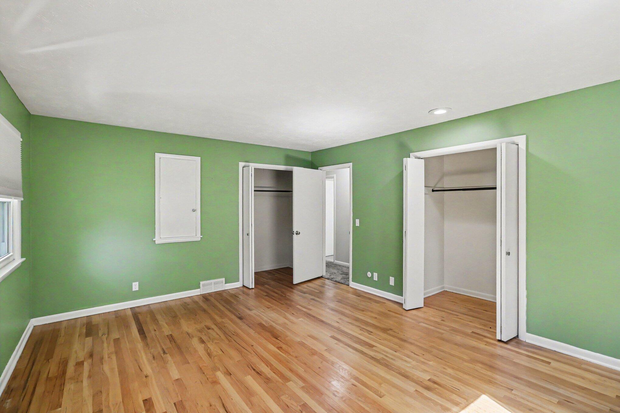 4029 Sunvalley Drive Kalamazoo MI 49008