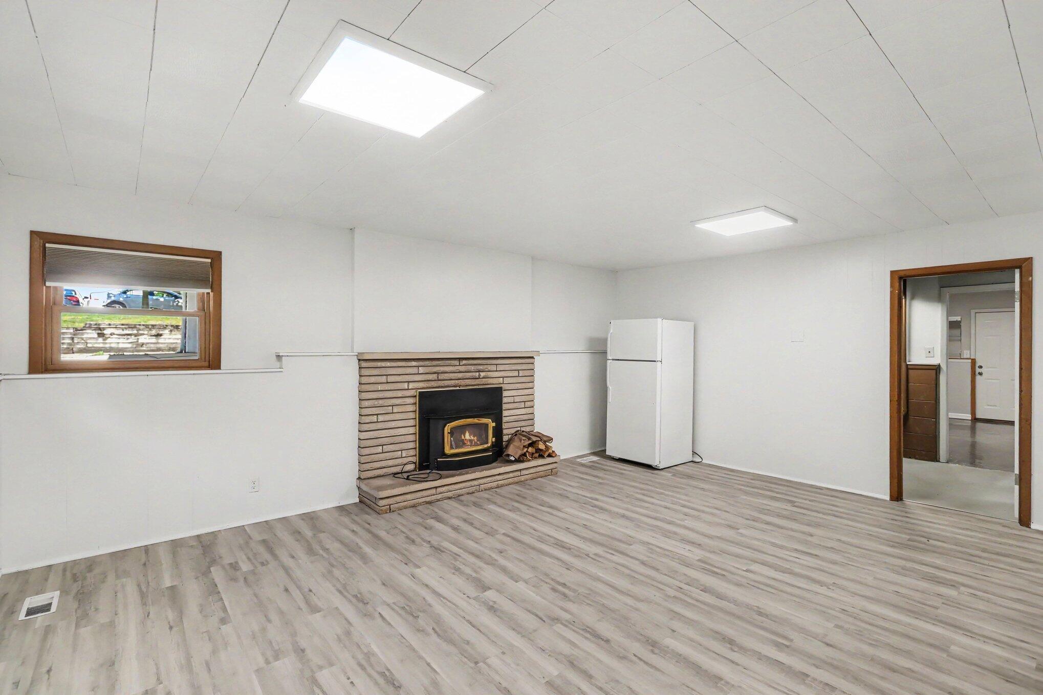 4029 Sunvalley Drive Kalamazoo MI 49008