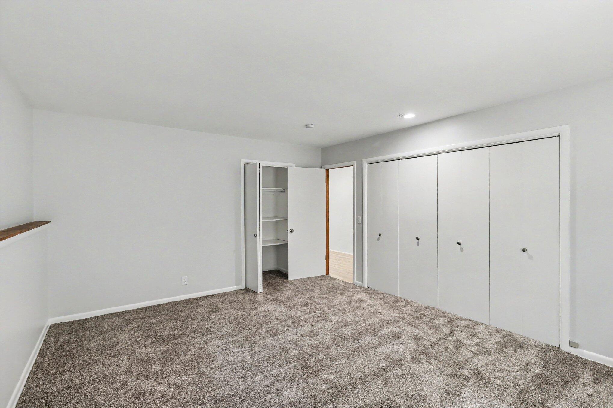 4029 Sunvalley Drive Kalamazoo MI 49008