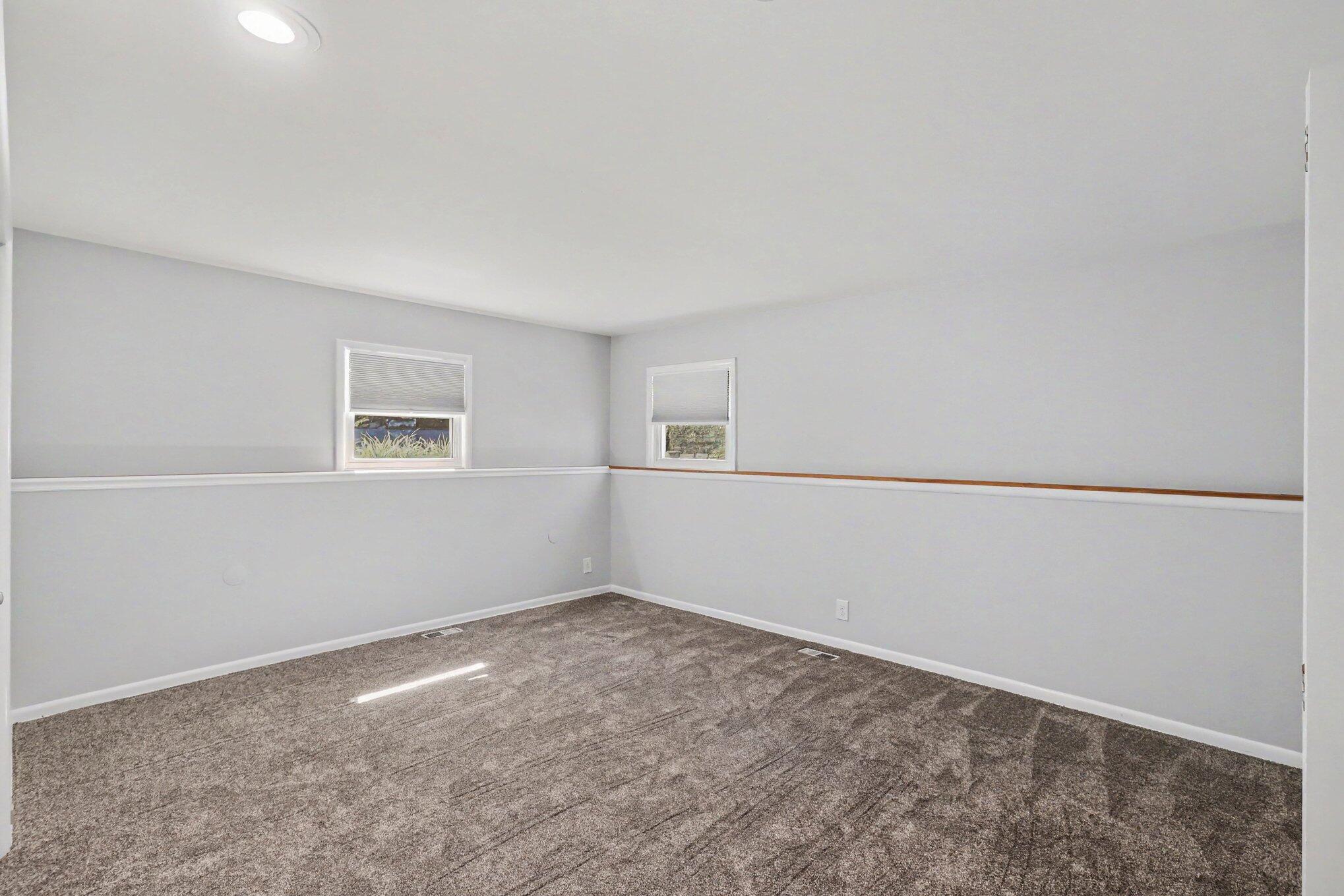 4029 Sunvalley Drive Kalamazoo MI 49008