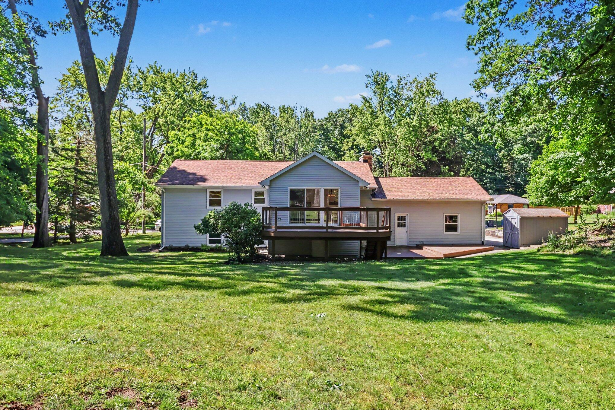 4029 Sunvalley Drive Kalamazoo MI 49008