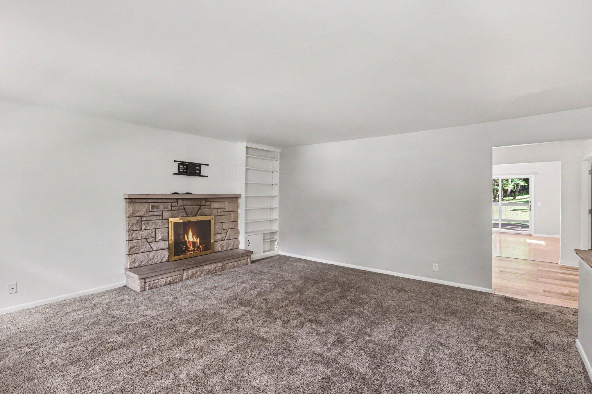 4029 Sunvalley Drive Kalamazoo MI 49008