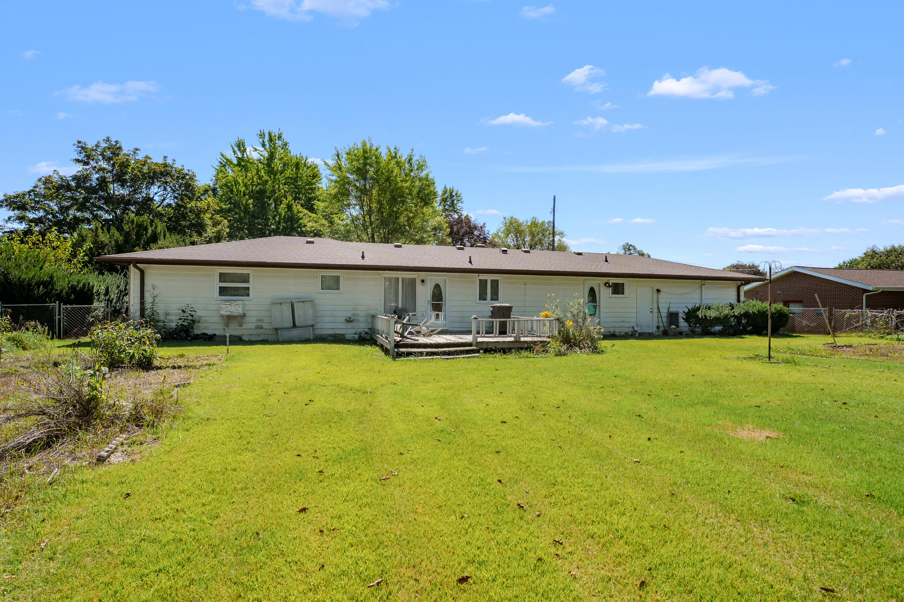 6287 Meadowview Avenue Kalamazoo MI 49048