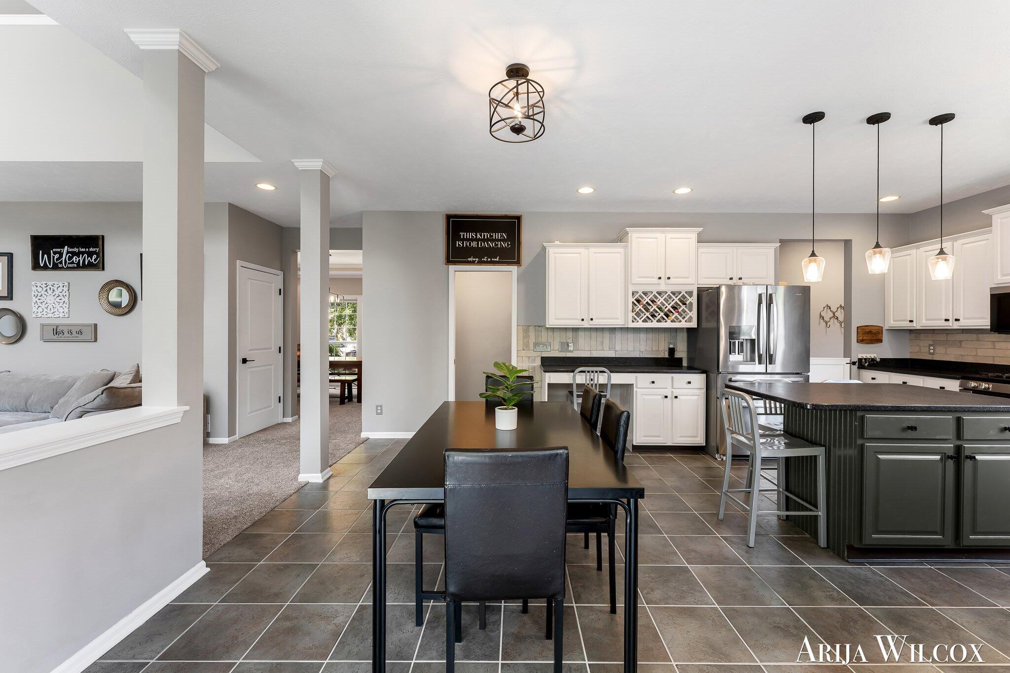 974 Dogwood Meadows Drive SE Ada MI 49301