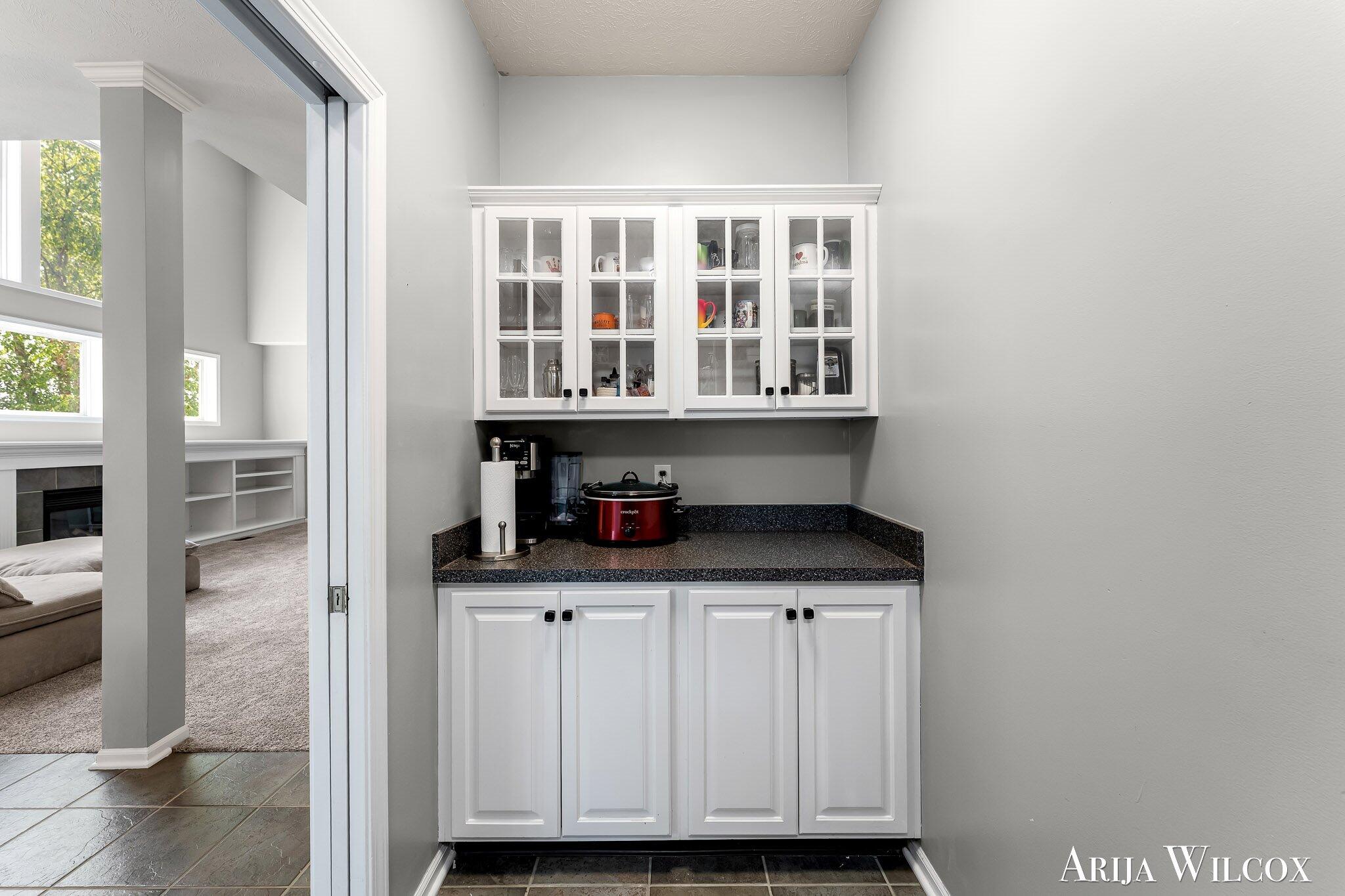 974 Dogwood Meadows Drive SE Ada MI 49301