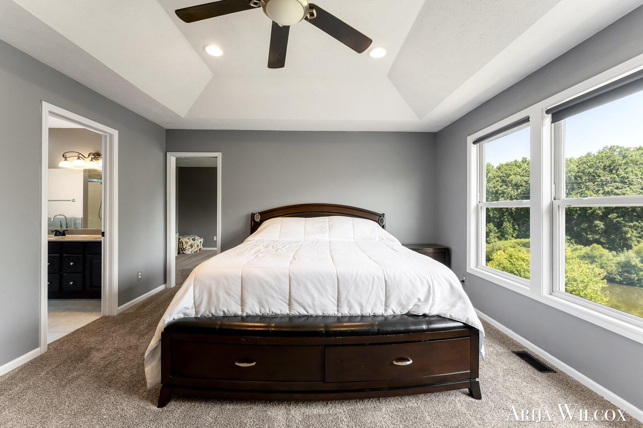 974 Dogwood Meadows Drive SE Ada MI 49301
