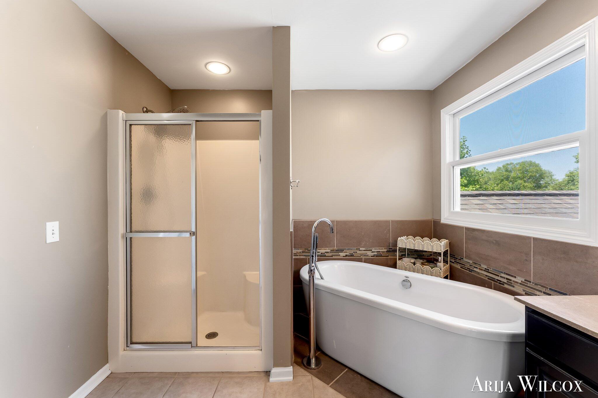 974 Dogwood Meadows Drive SE Ada MI 49301