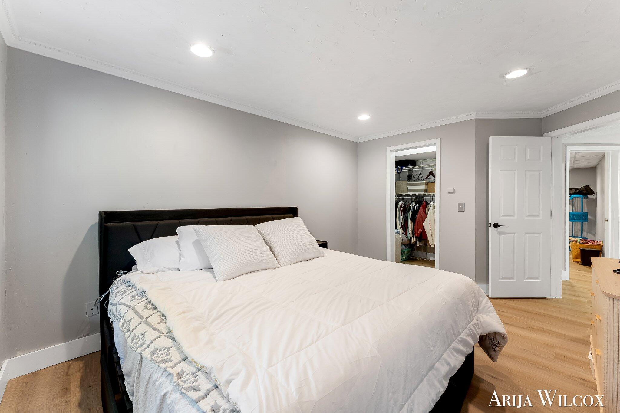 974 Dogwood Meadows Drive SE Ada MI 49301