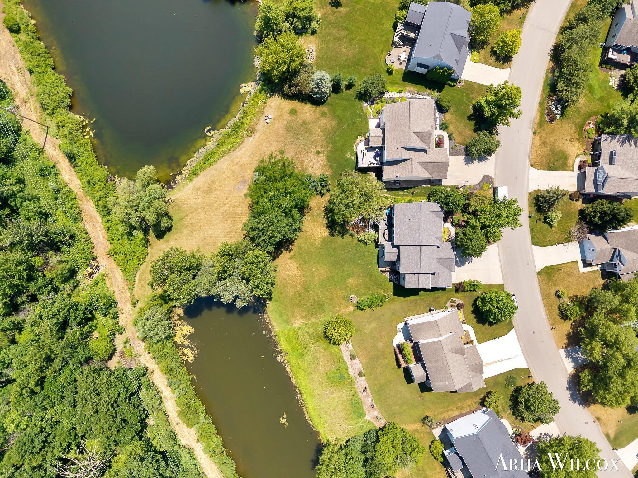 974 Dogwood Meadows Drive SE Ada MI 49301