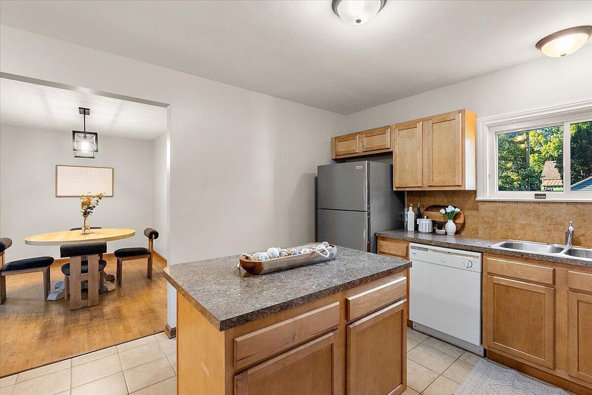 1029 Park Street SW Grand Rapids MI 49504