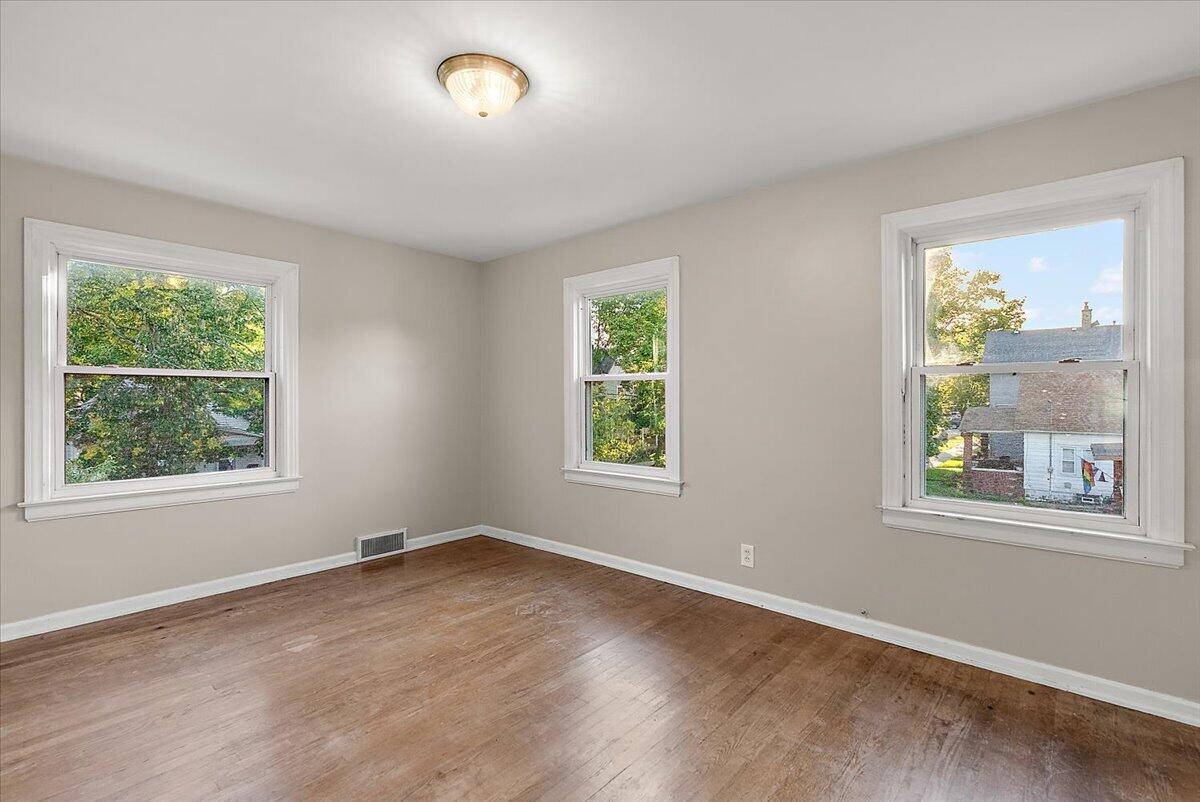 1029 Park Street SW Grand Rapids MI 49504