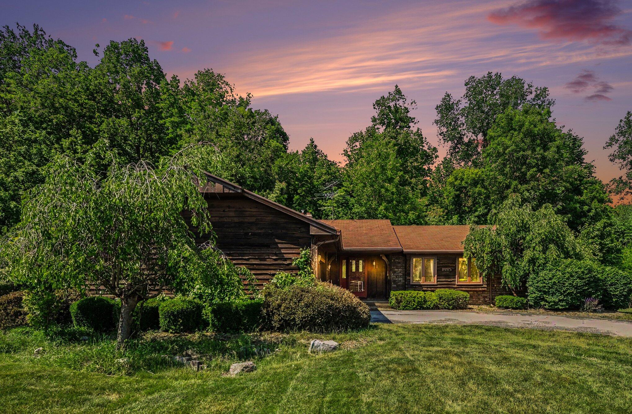 2085 Jamestown Drive SE Grand Rapids MI 49508