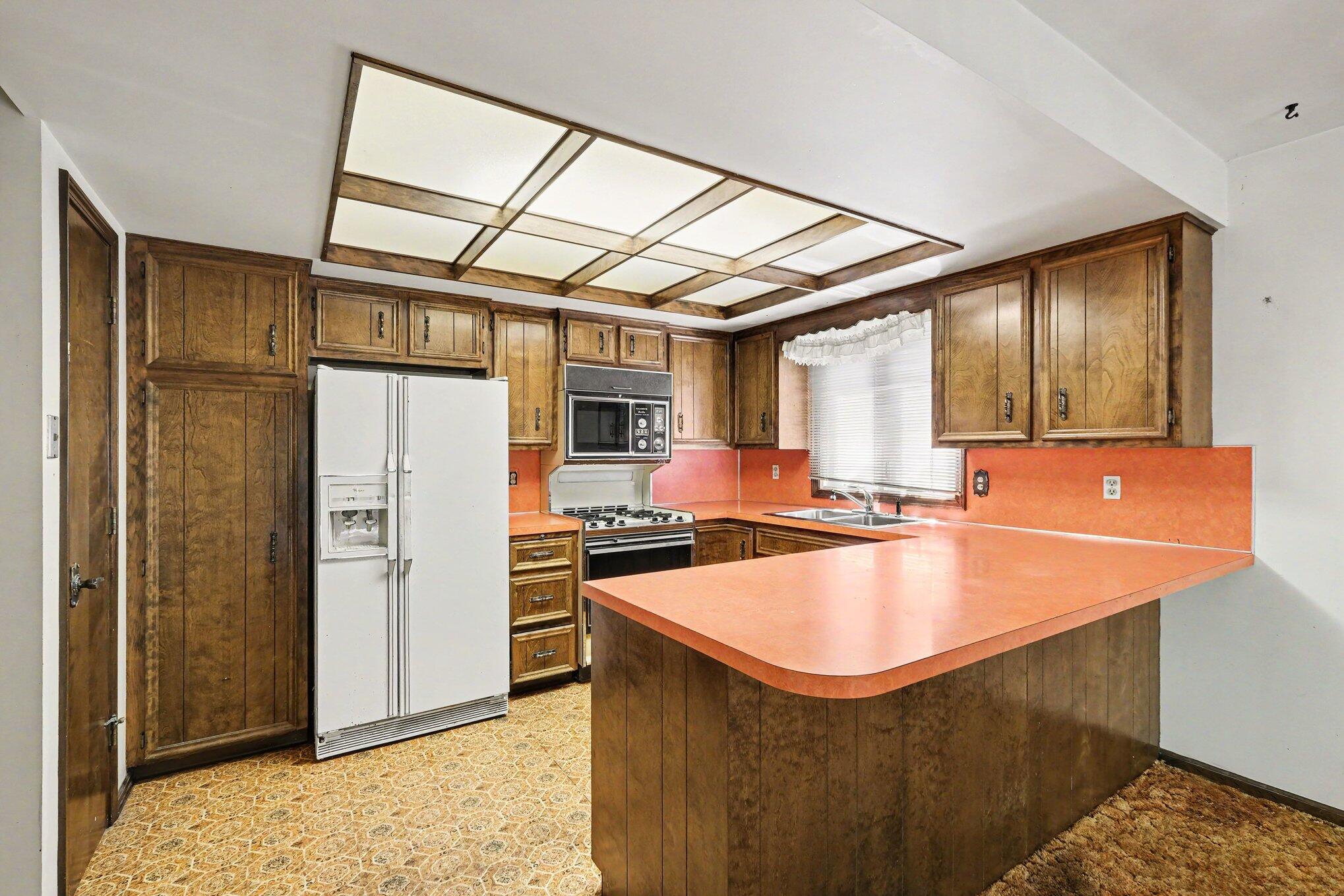 2085 Jamestown Drive SE Grand Rapids MI 49508