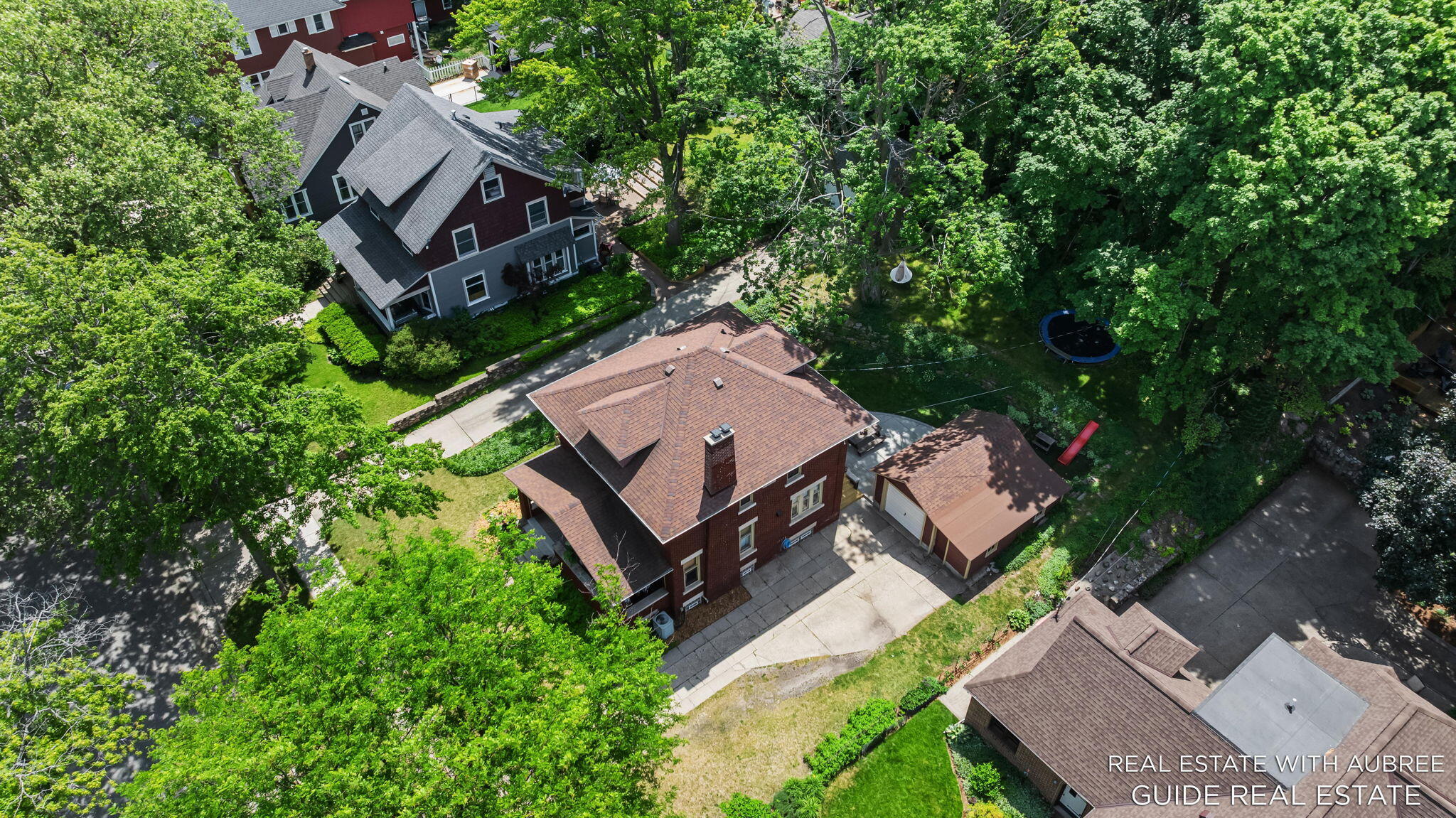 16 E 23rd Street Holland MI 49423