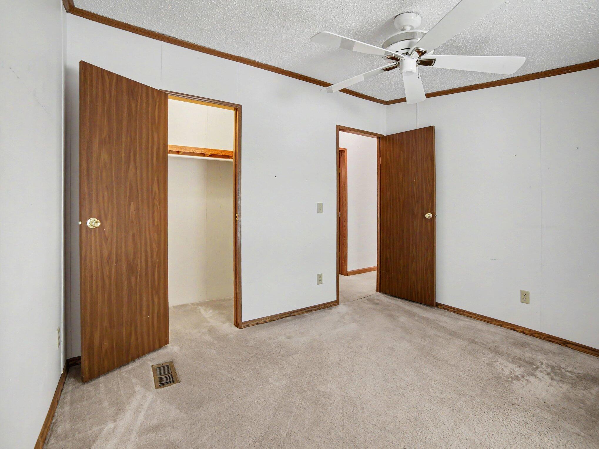 3628 W Forest Hill Circle Ludington MI 49431