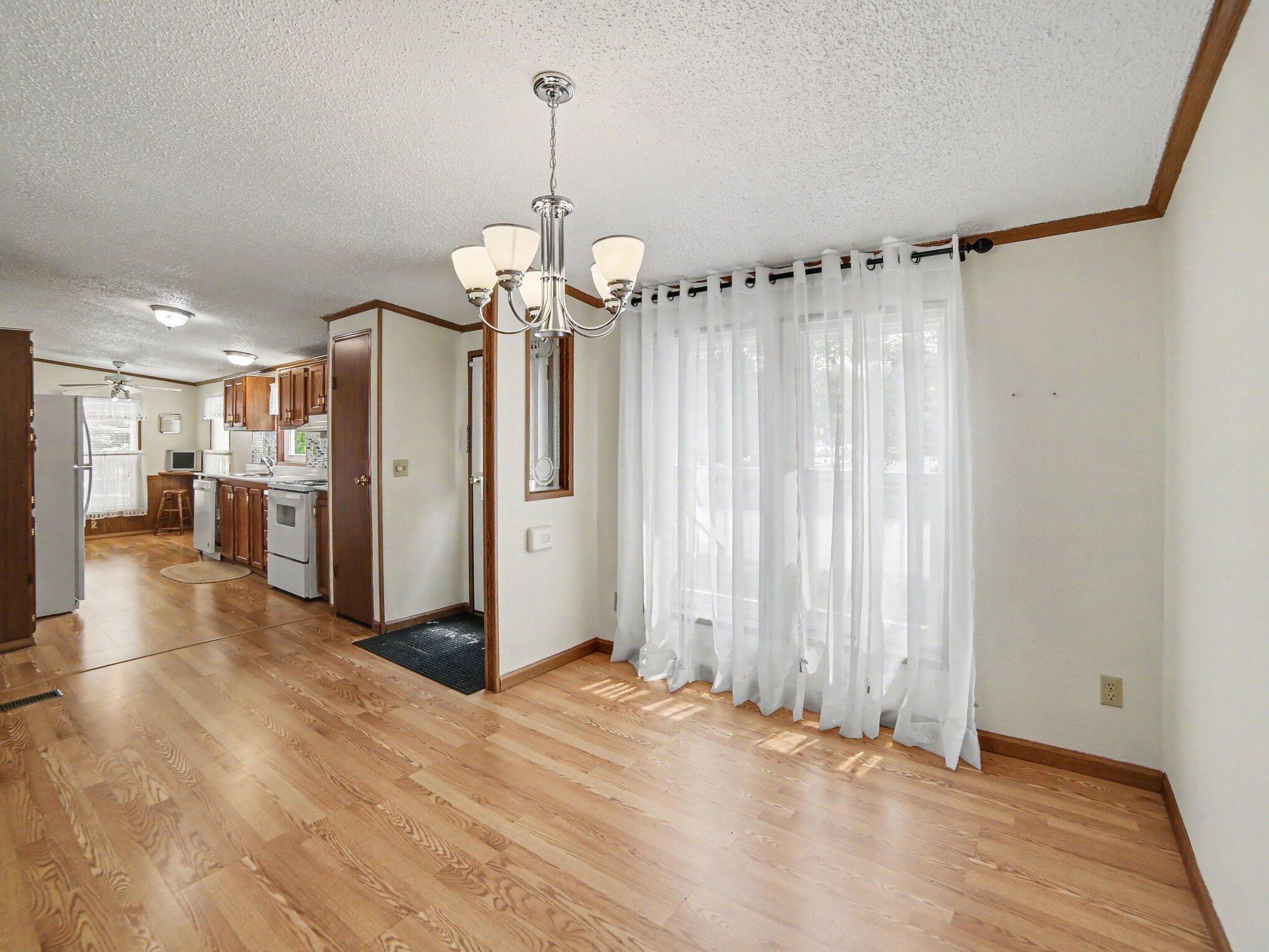 3628 W Forest Hill Circle Ludington MI 49431