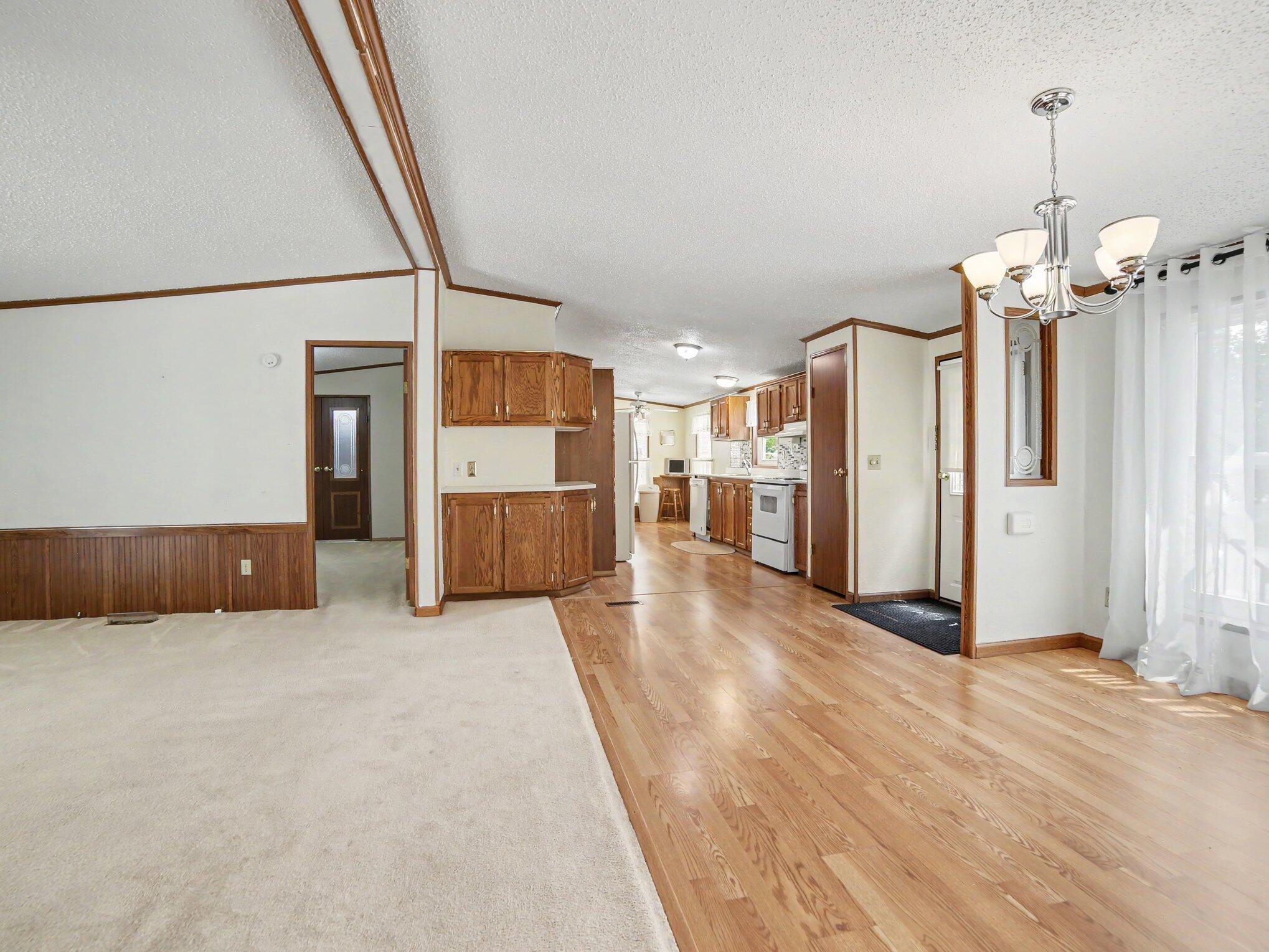 3628 W Forest Hill Circle Ludington MI 49431
