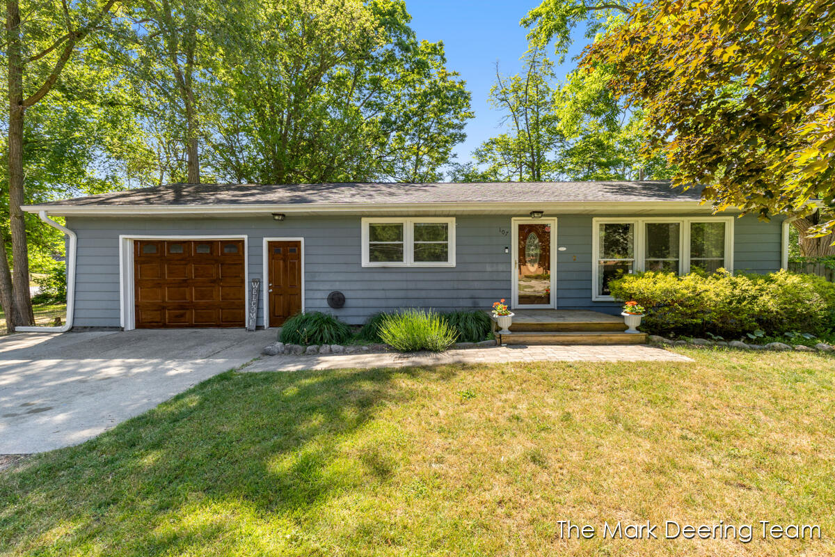 107 Elm Street Allegan MI 49010